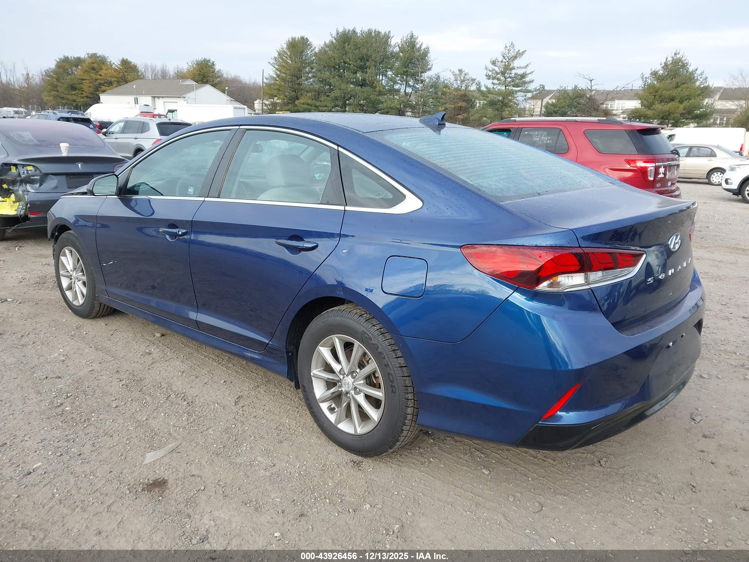 HYUNDAI SONATA image 3