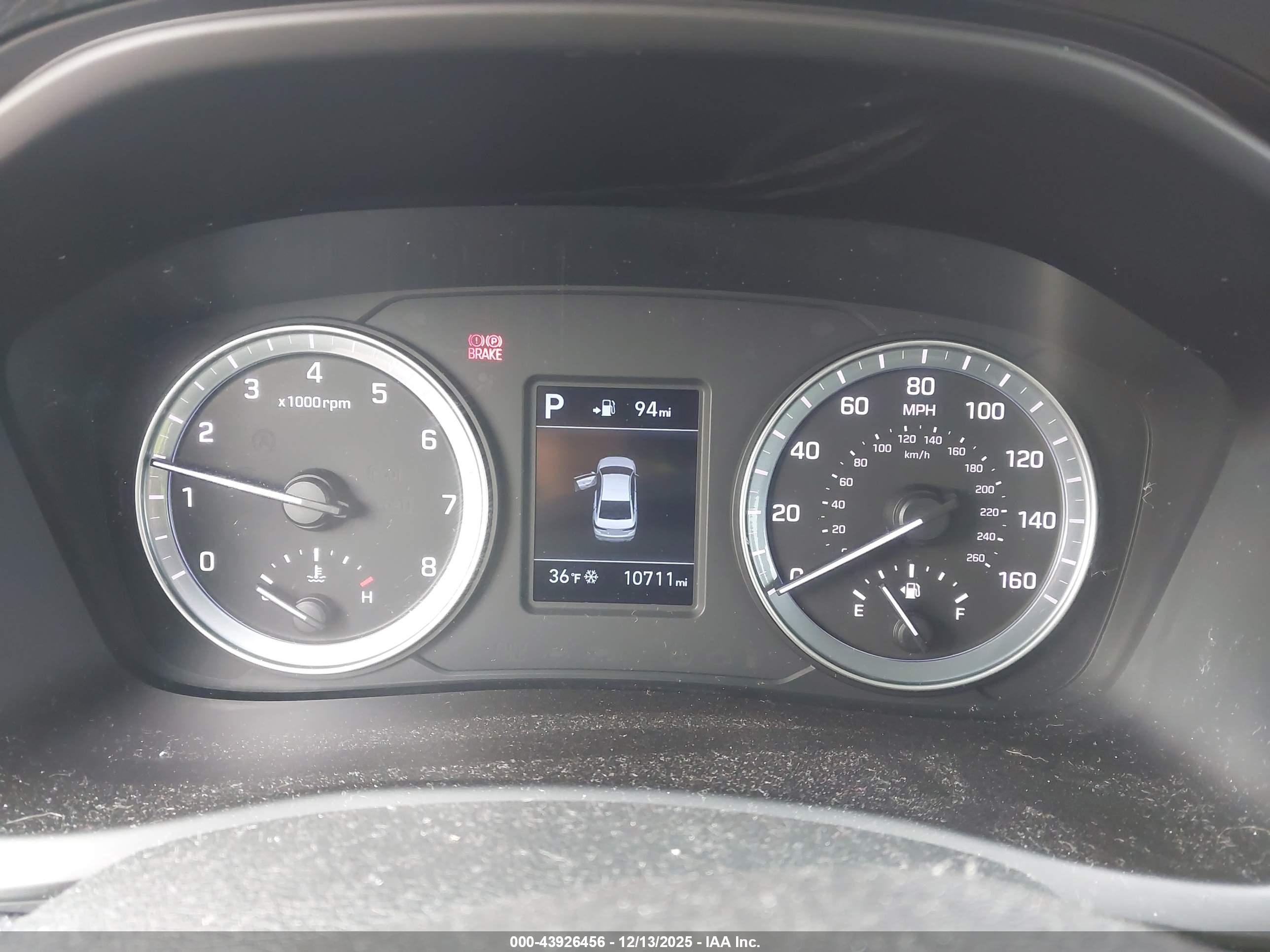 HYUNDAI SONATA image 7