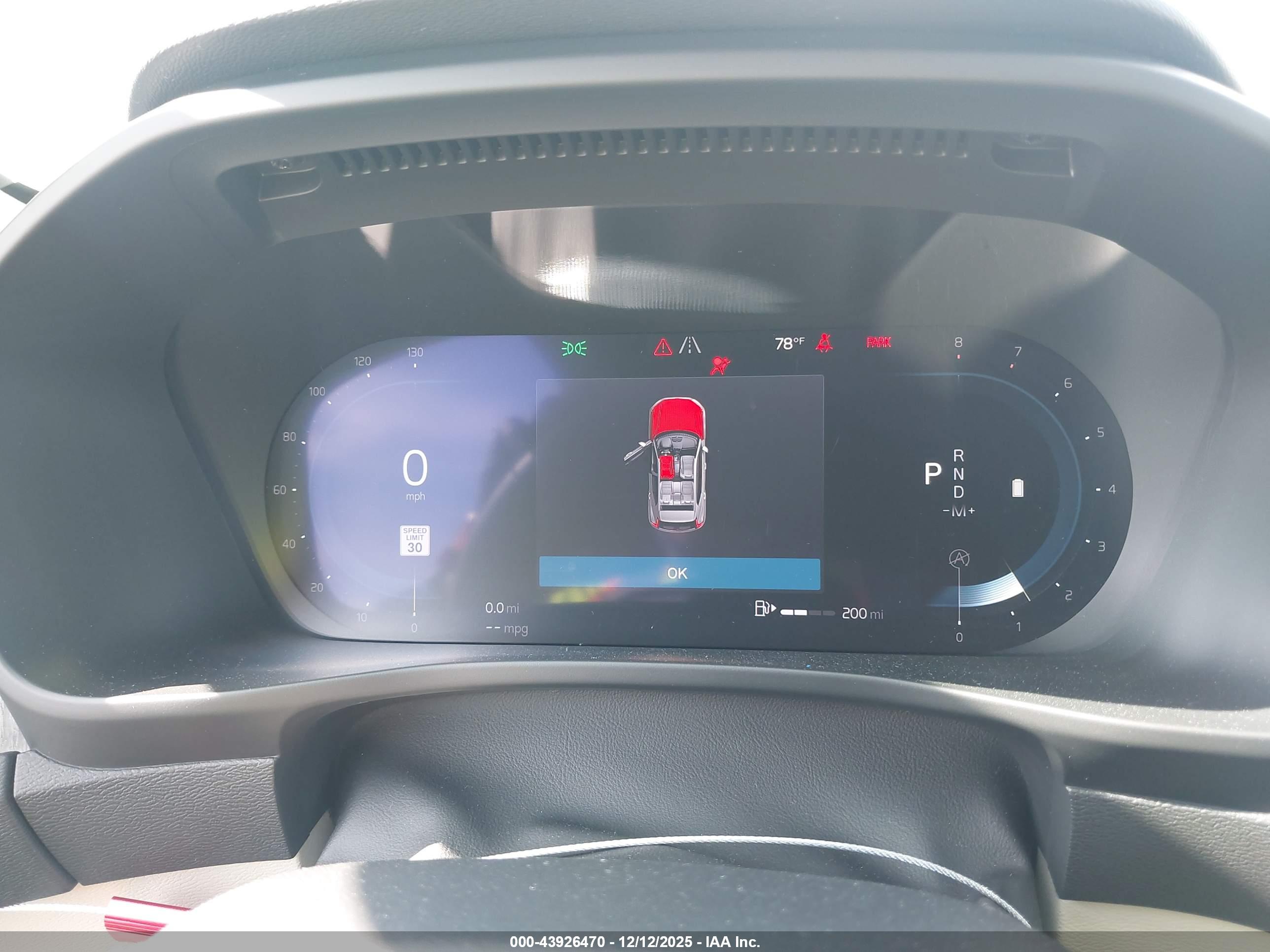 VOLVO XC40 image 7