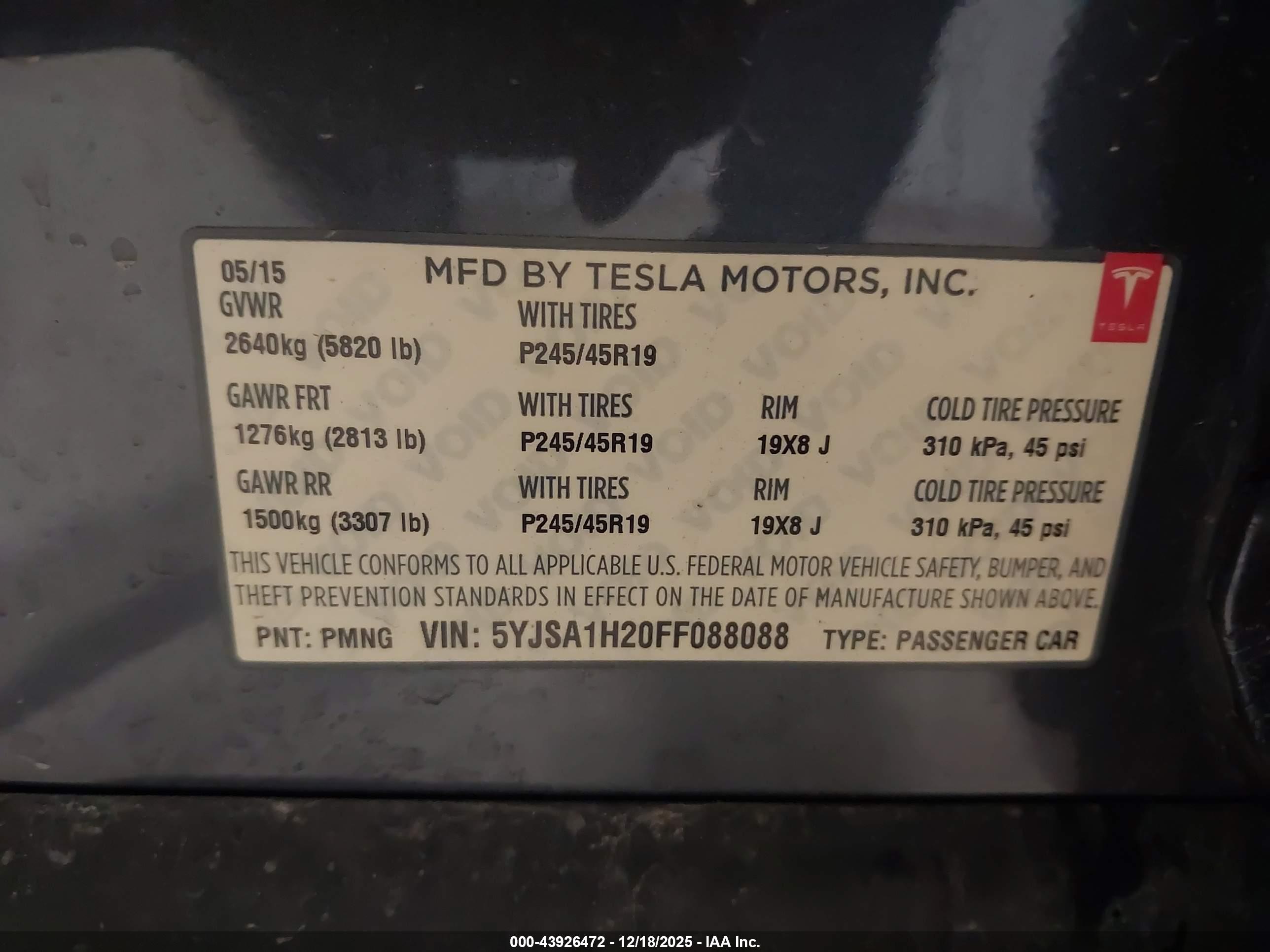 TESLA MODEL image 9