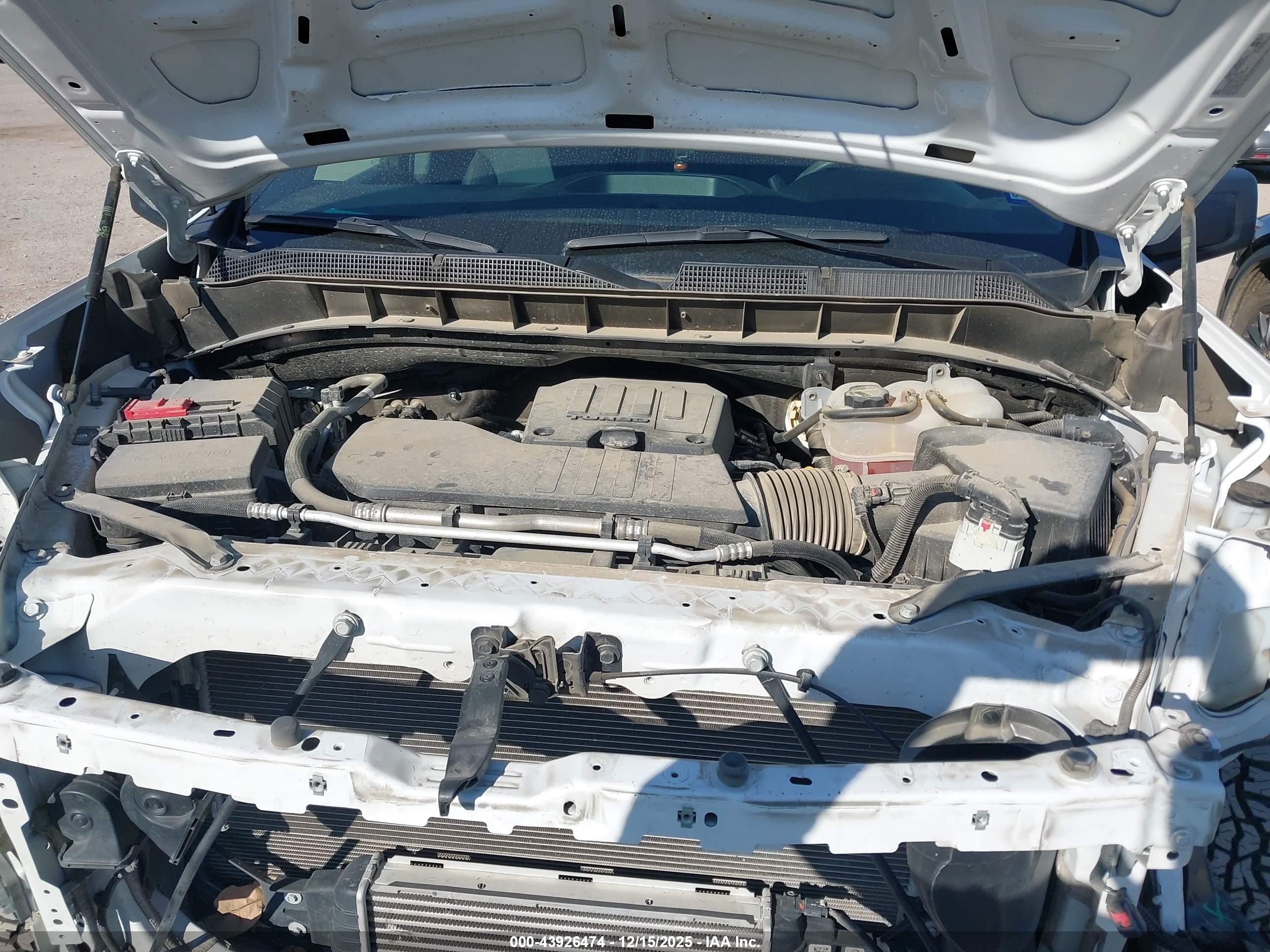 CHEVROLET SILVERADO image 10