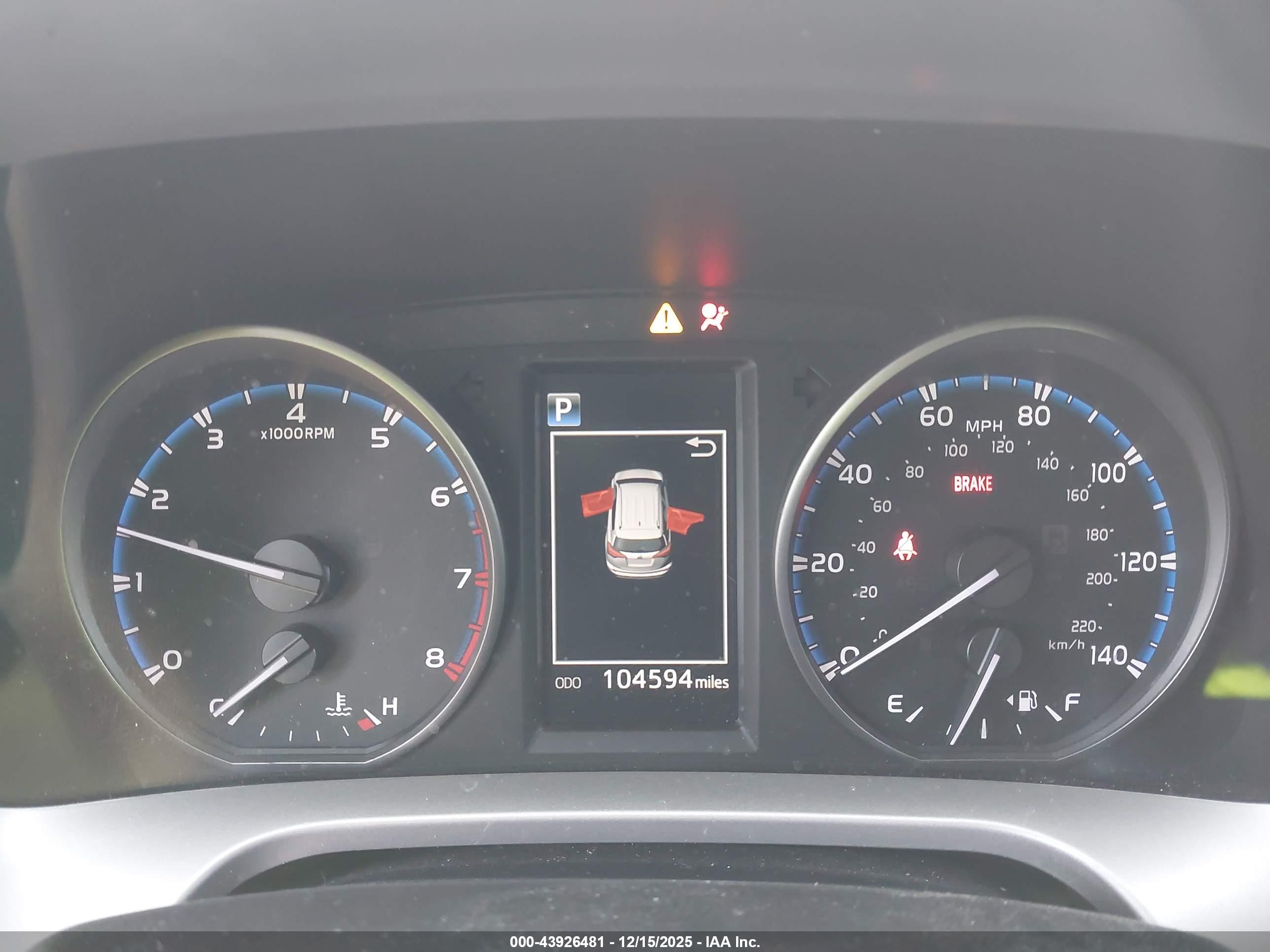 TOYOTA RAV4 image 7