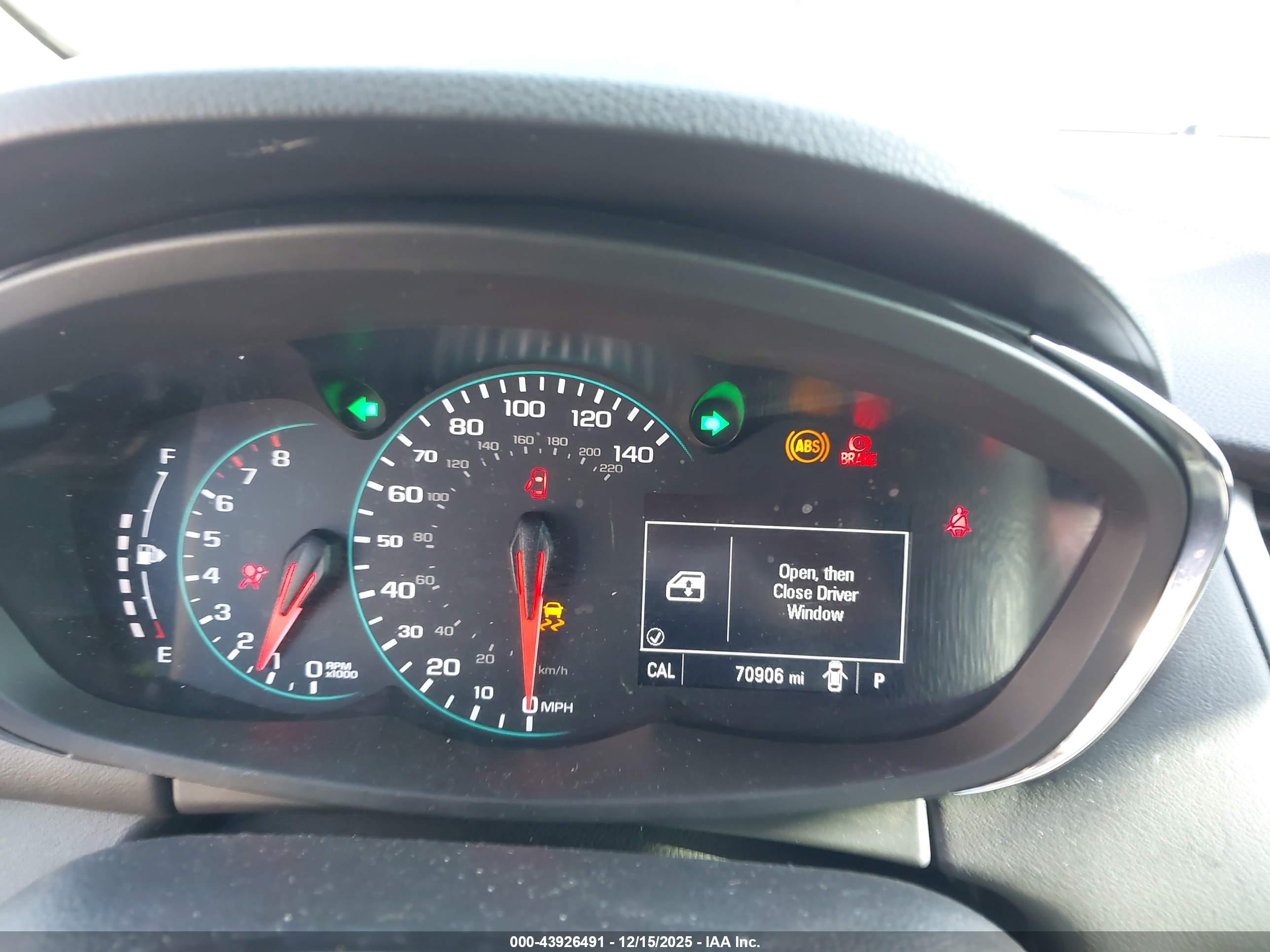 CHEVROLET TRAX image 7