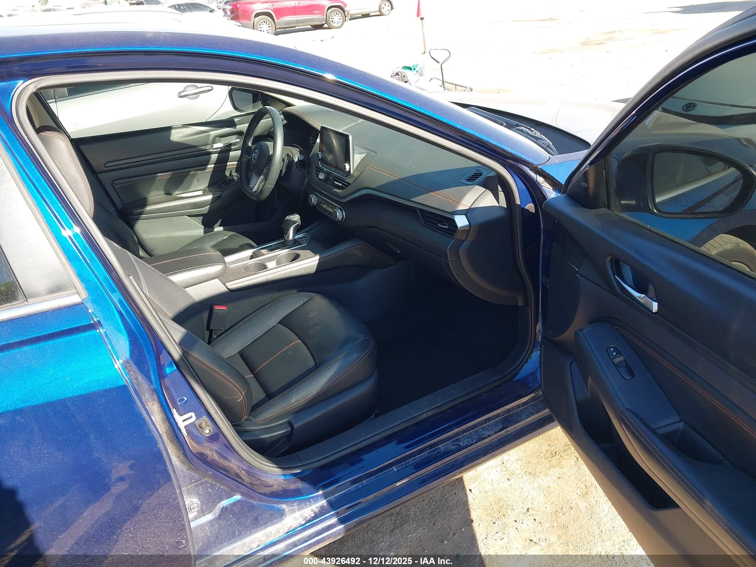 NISSAN ALTIMA image 5