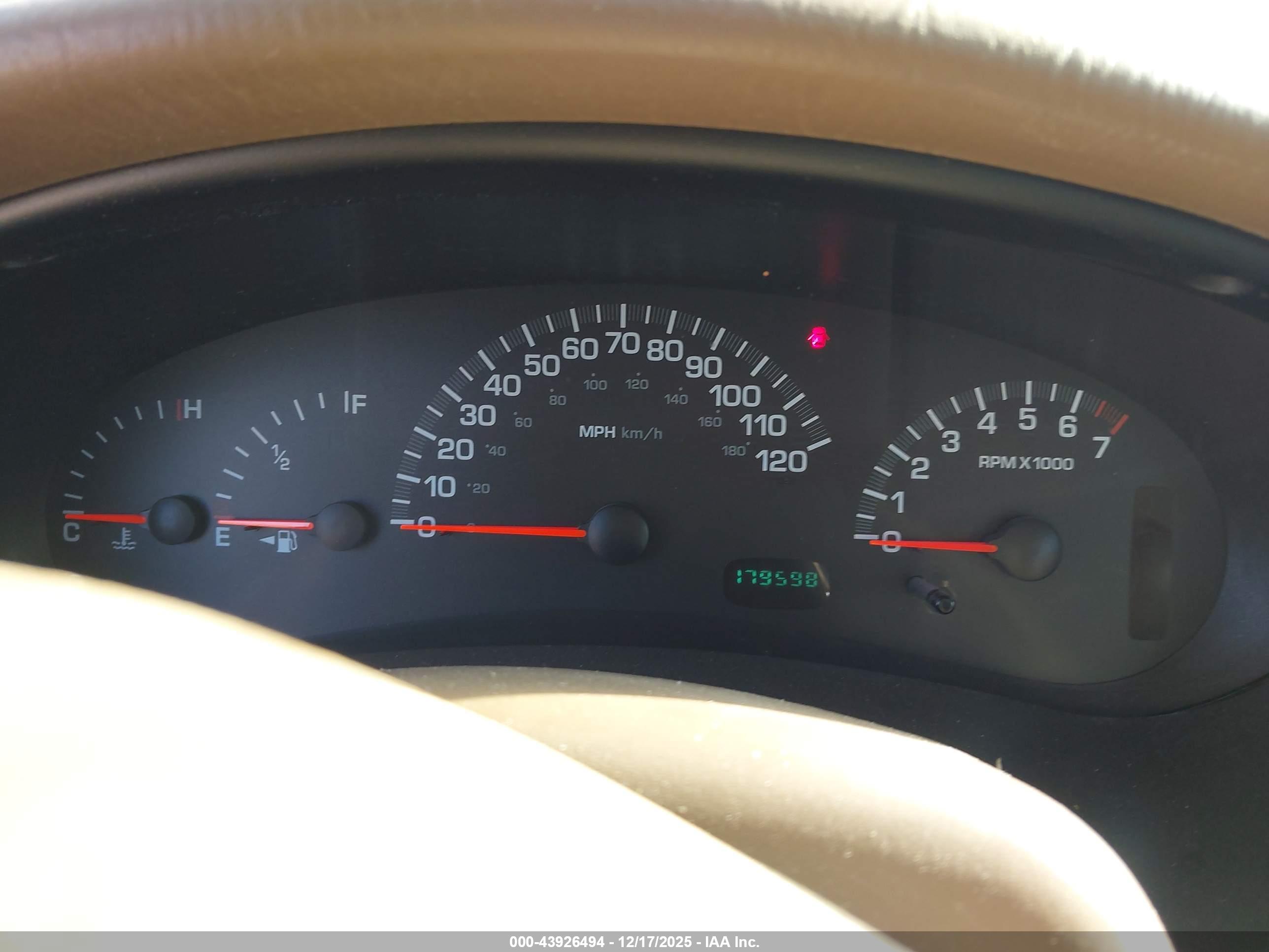 CHRYSLER CONCORDE image 7
