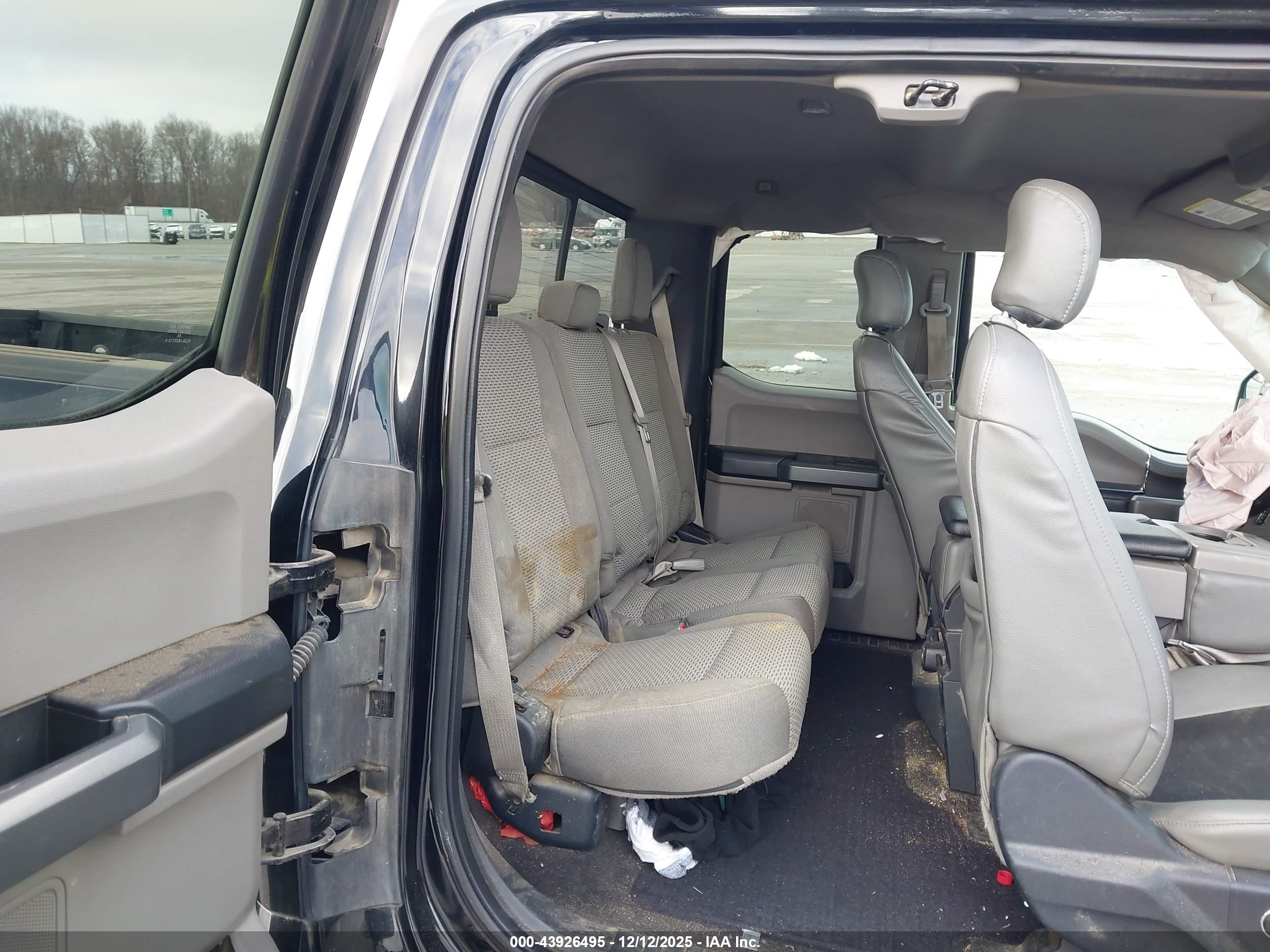 FORD F-150 image 8