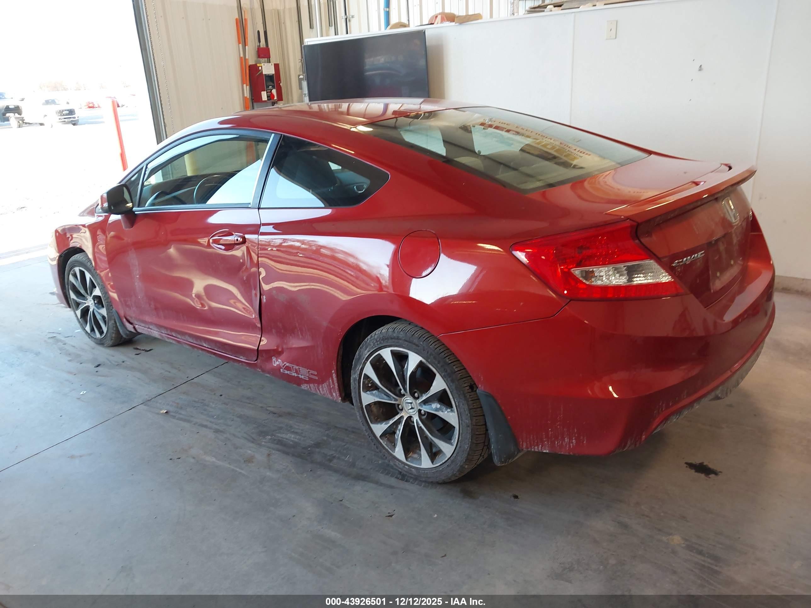 HONDA CIVIC image 3