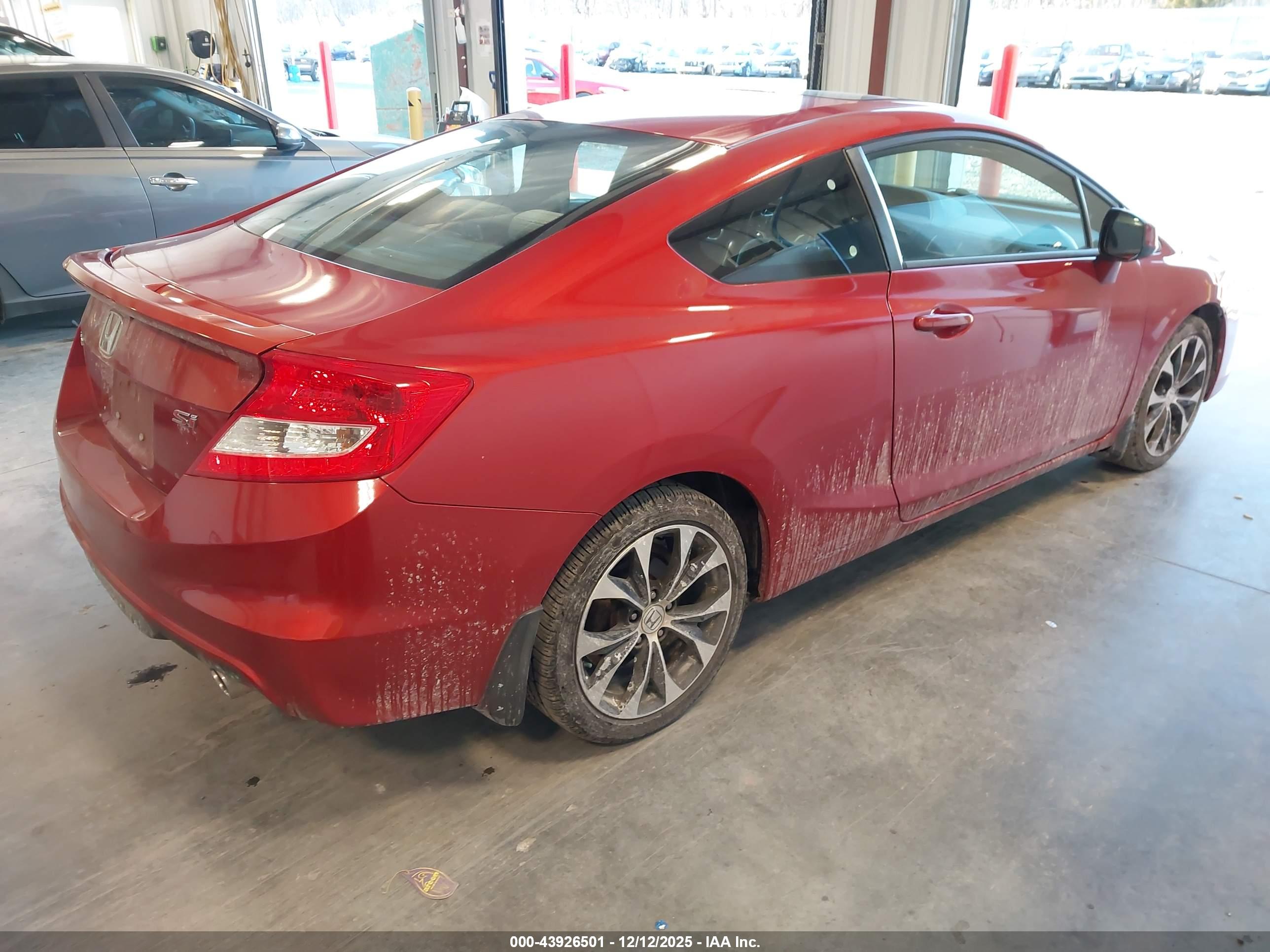 HONDA CIVIC image 4