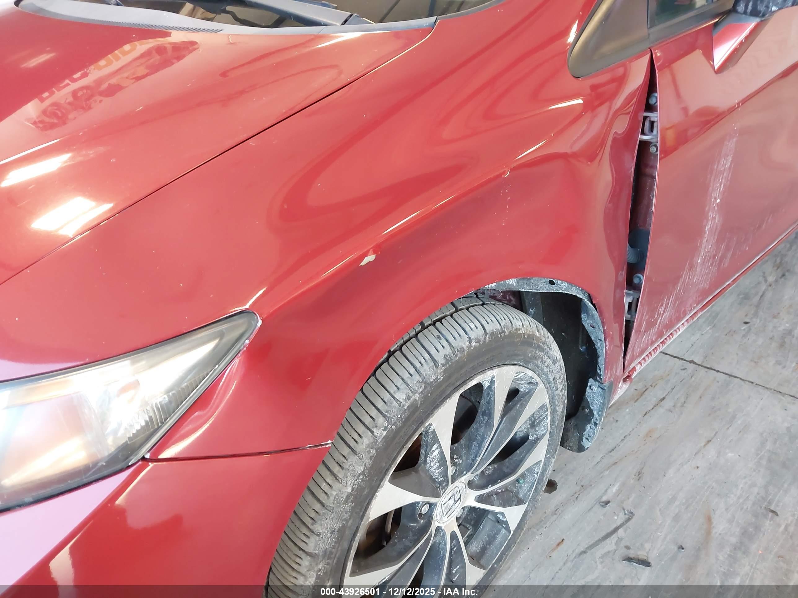 HONDA CIVIC image 6