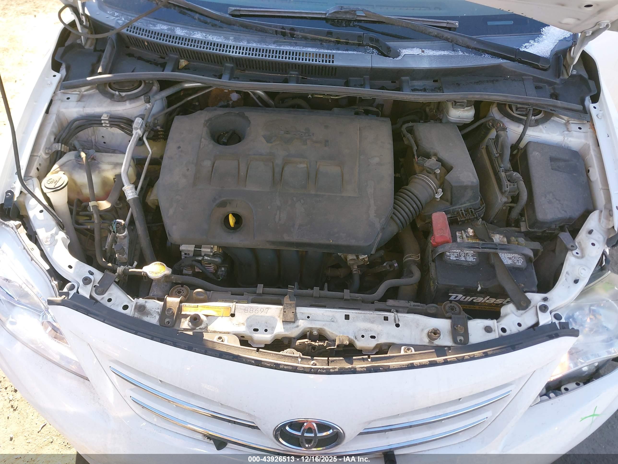 TOYOTA COROLLA image 10