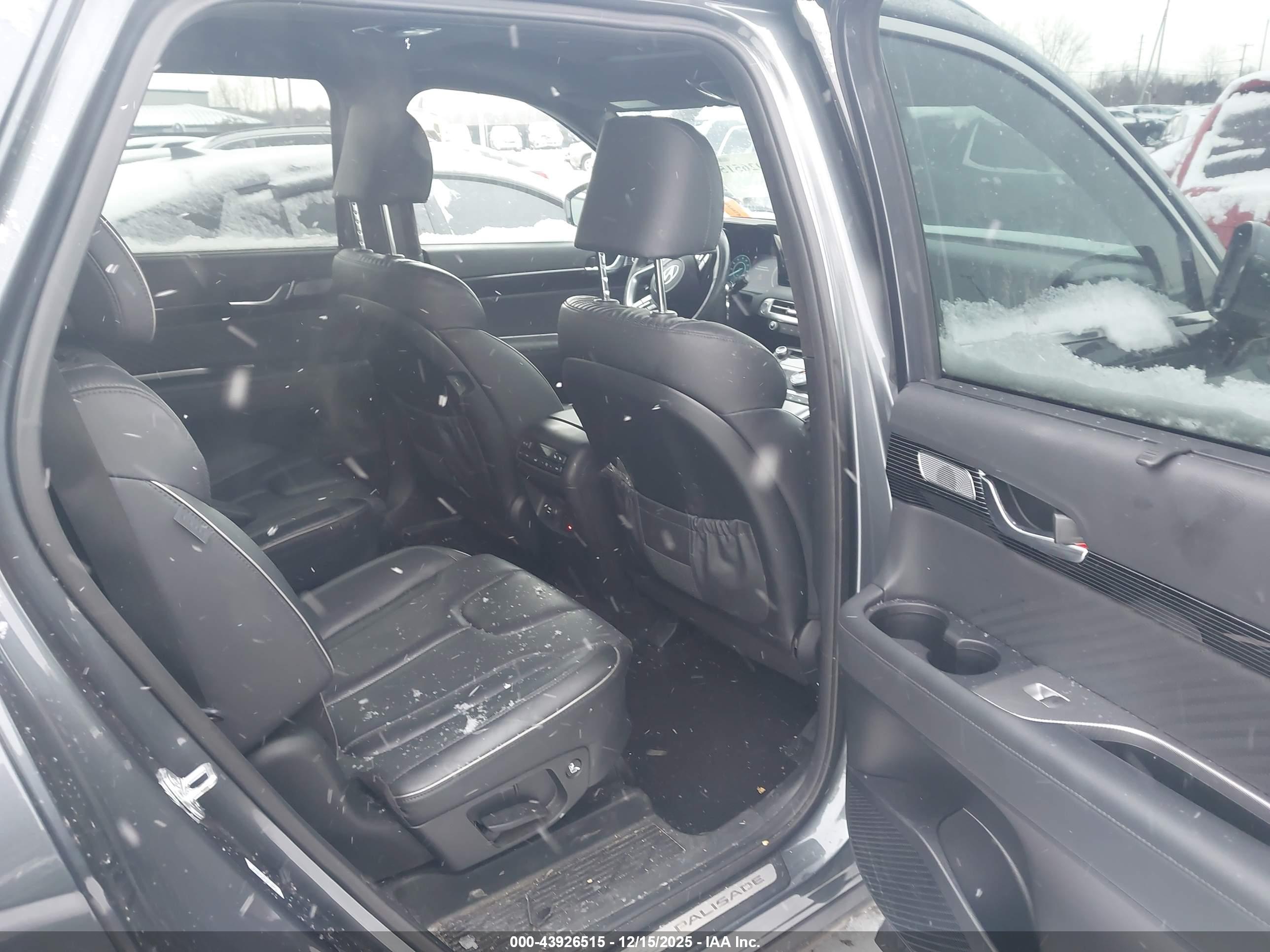 HYUNDAI PALISADE image 8