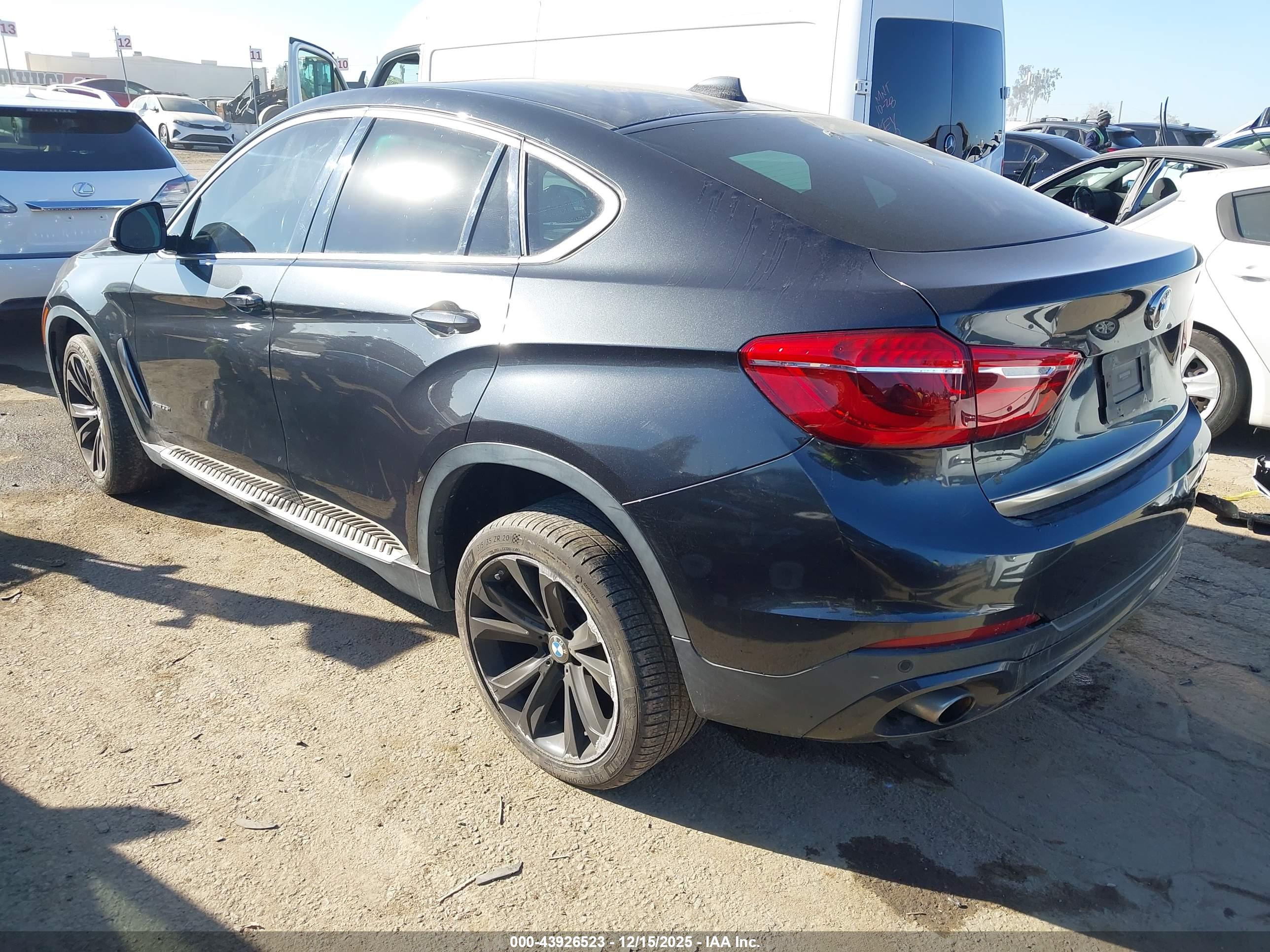 BMW X6 image 3