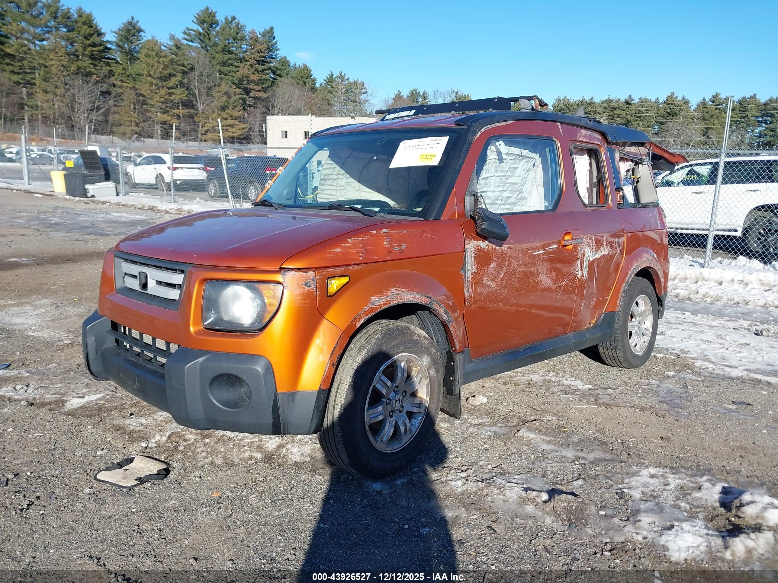 HONDA ELEMENT image 2