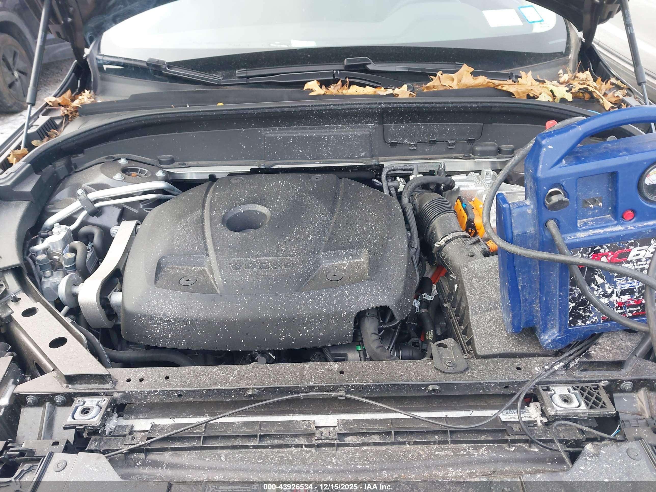 VOLVO XC60 image 10