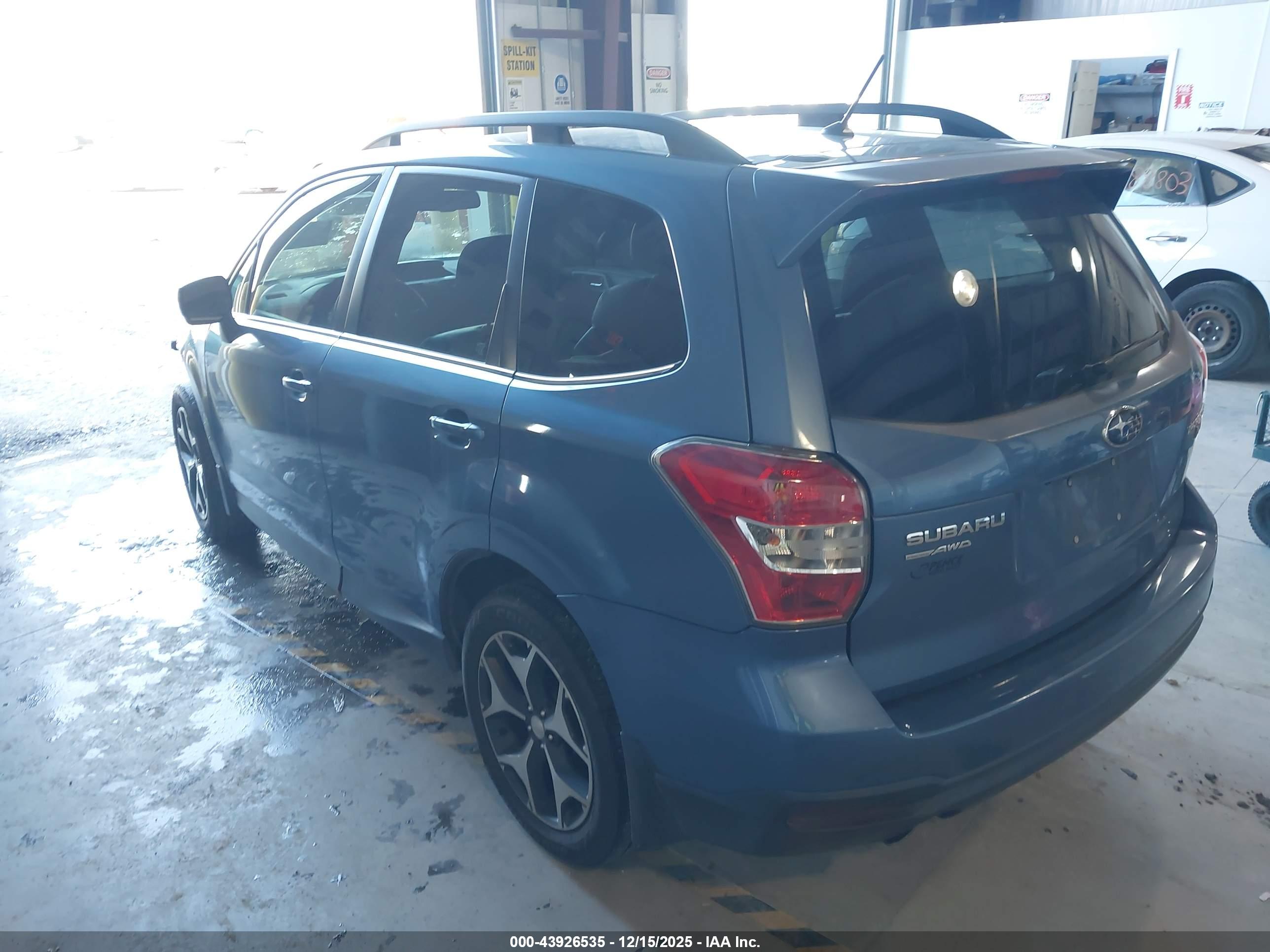 SUBARU FORESTER image 3