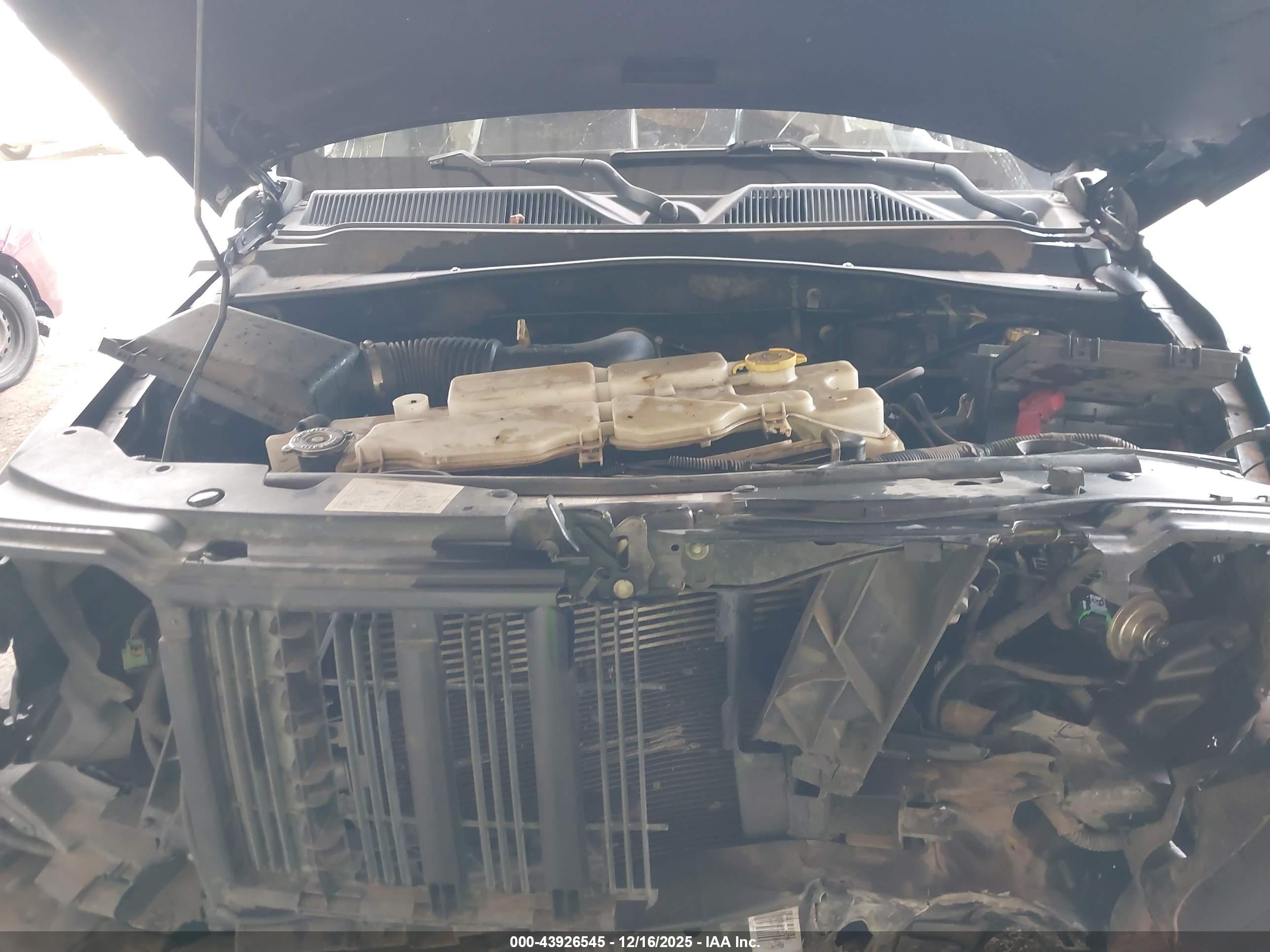 JEEP LIBERTY image 10