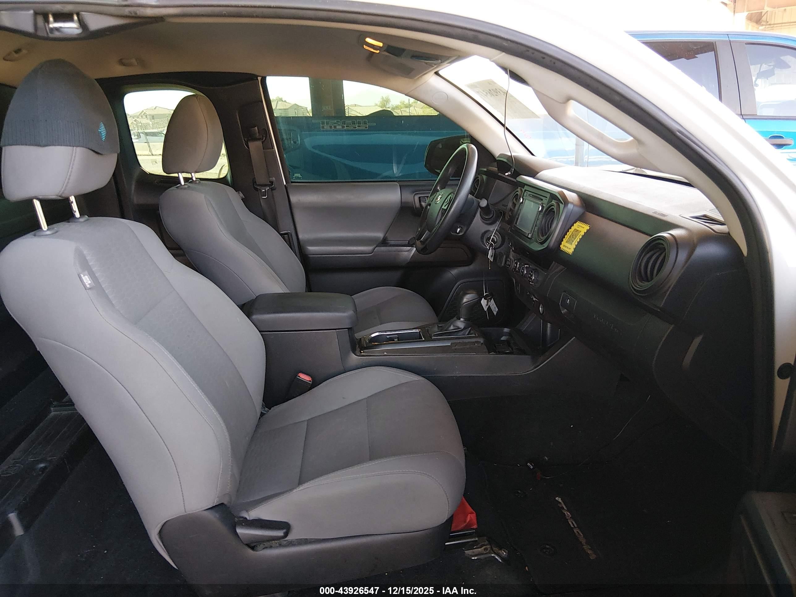 TOYOTA TACOMA image 5