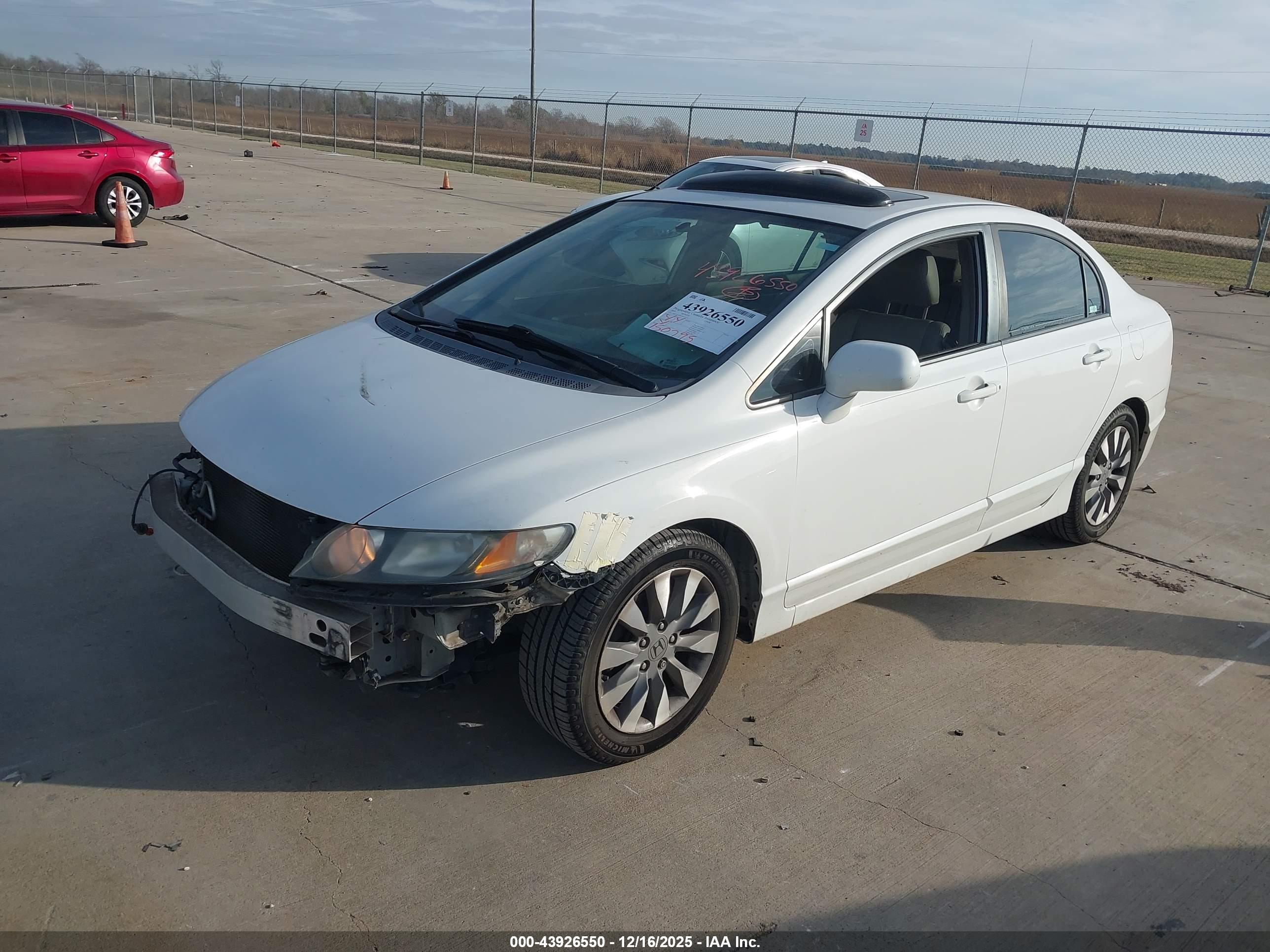 HONDA CIVIC image 2