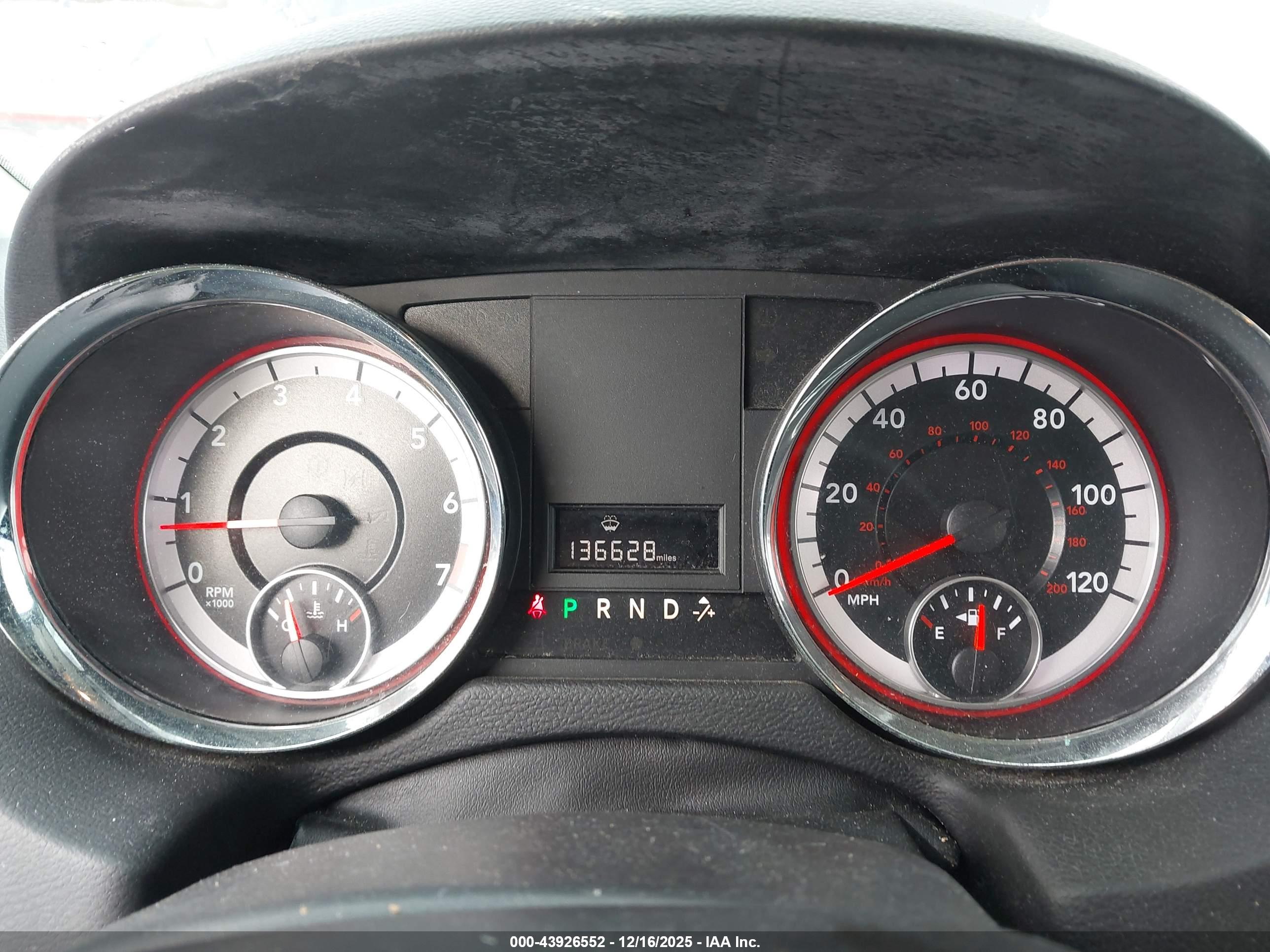 DODGE GRAND image 7