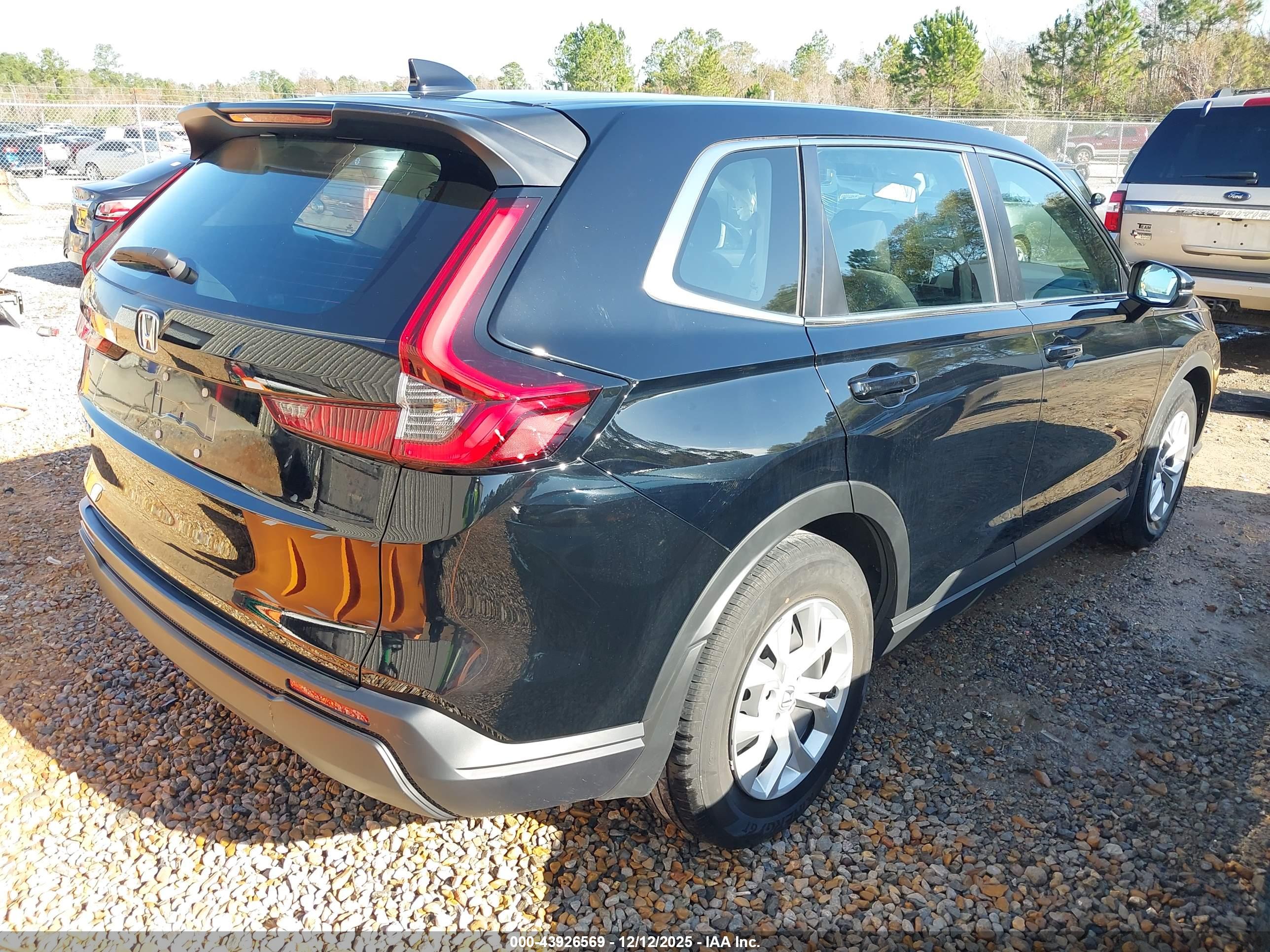 HONDA CR-V image 4
