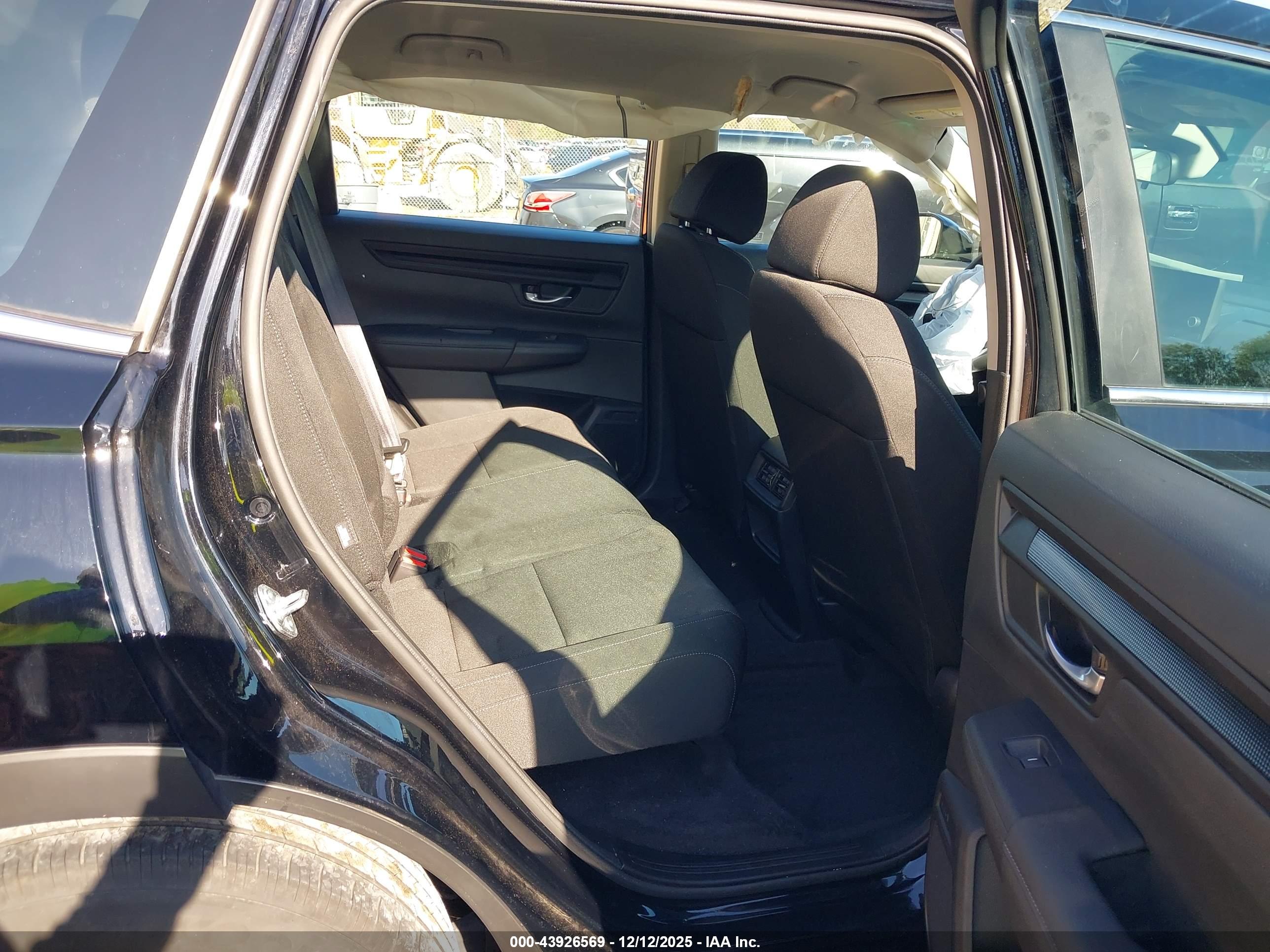 HONDA CR-V image 8