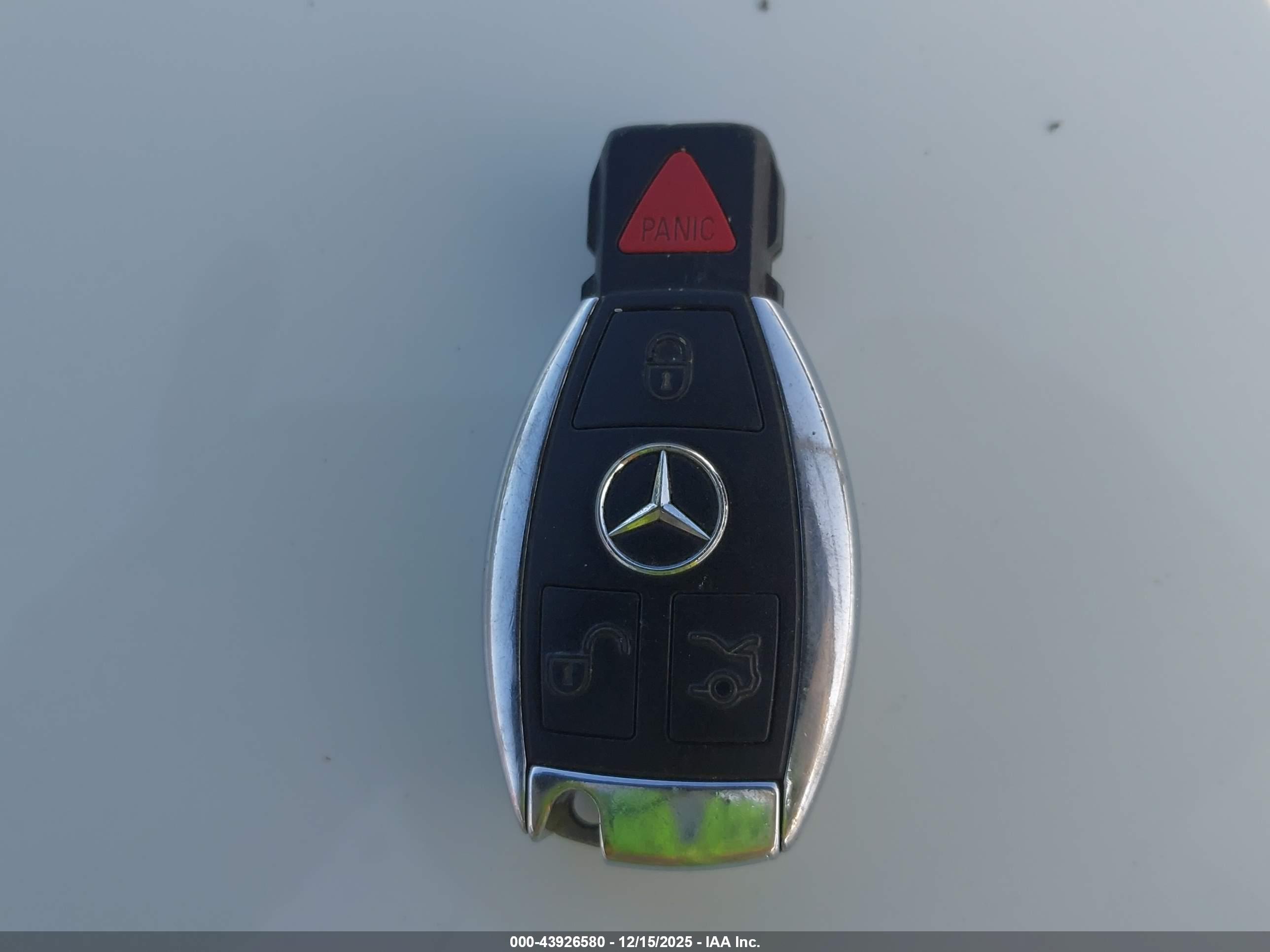MERCEDES-BENZ GLA image 11