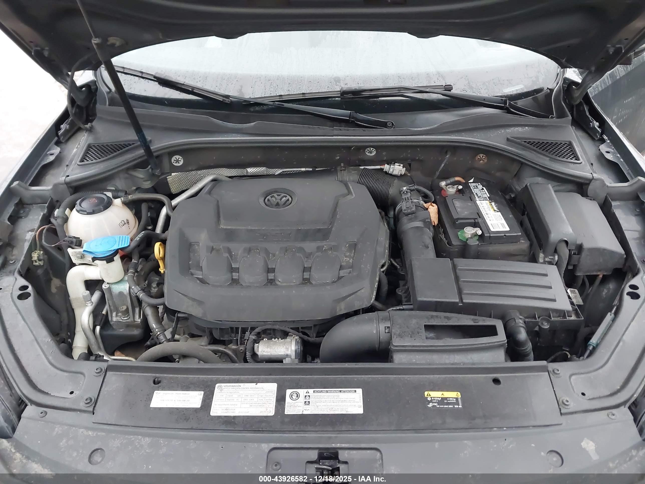 VOLKSWAGEN PASSAT image 10