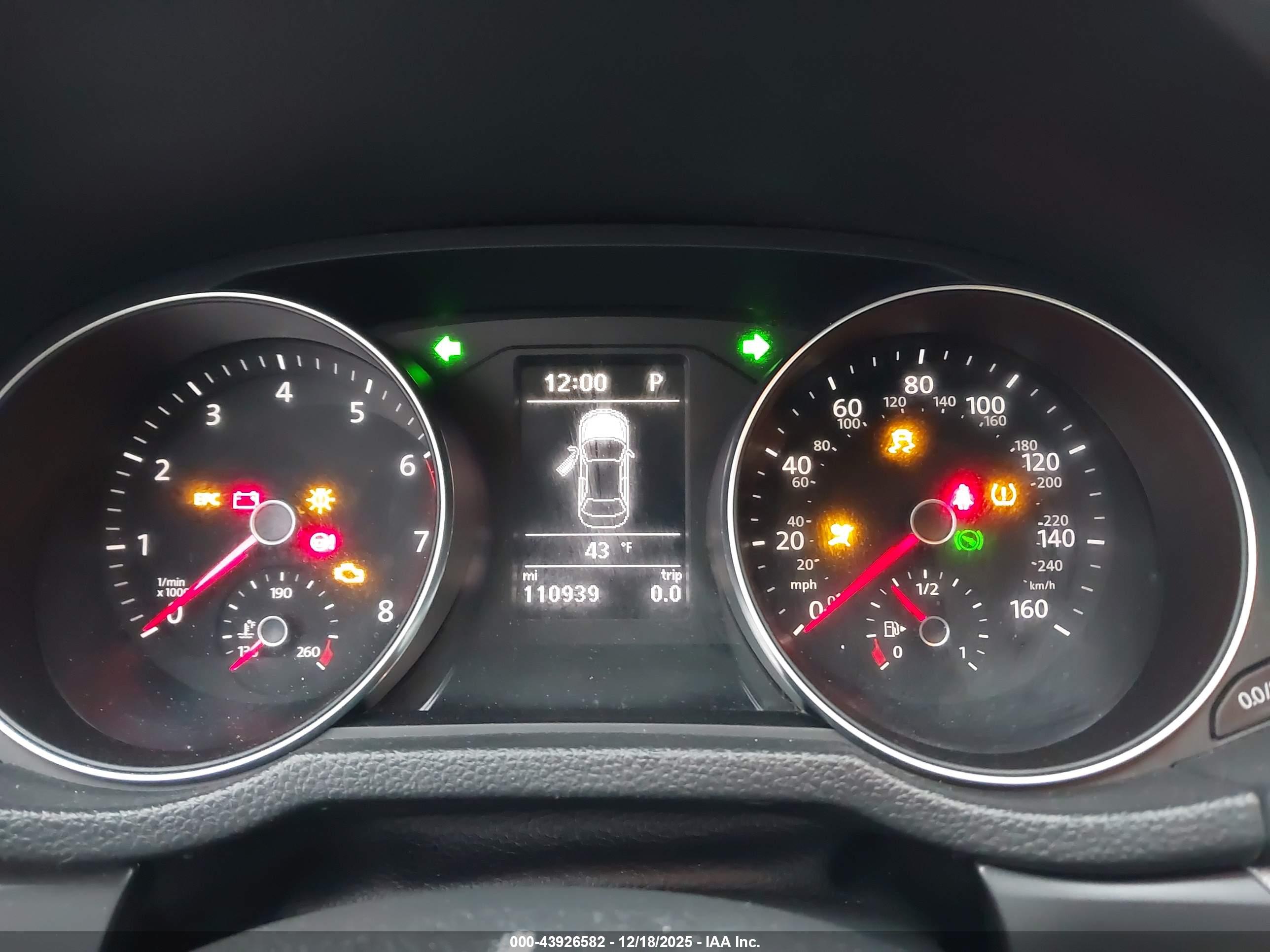 VOLKSWAGEN PASSAT image 7