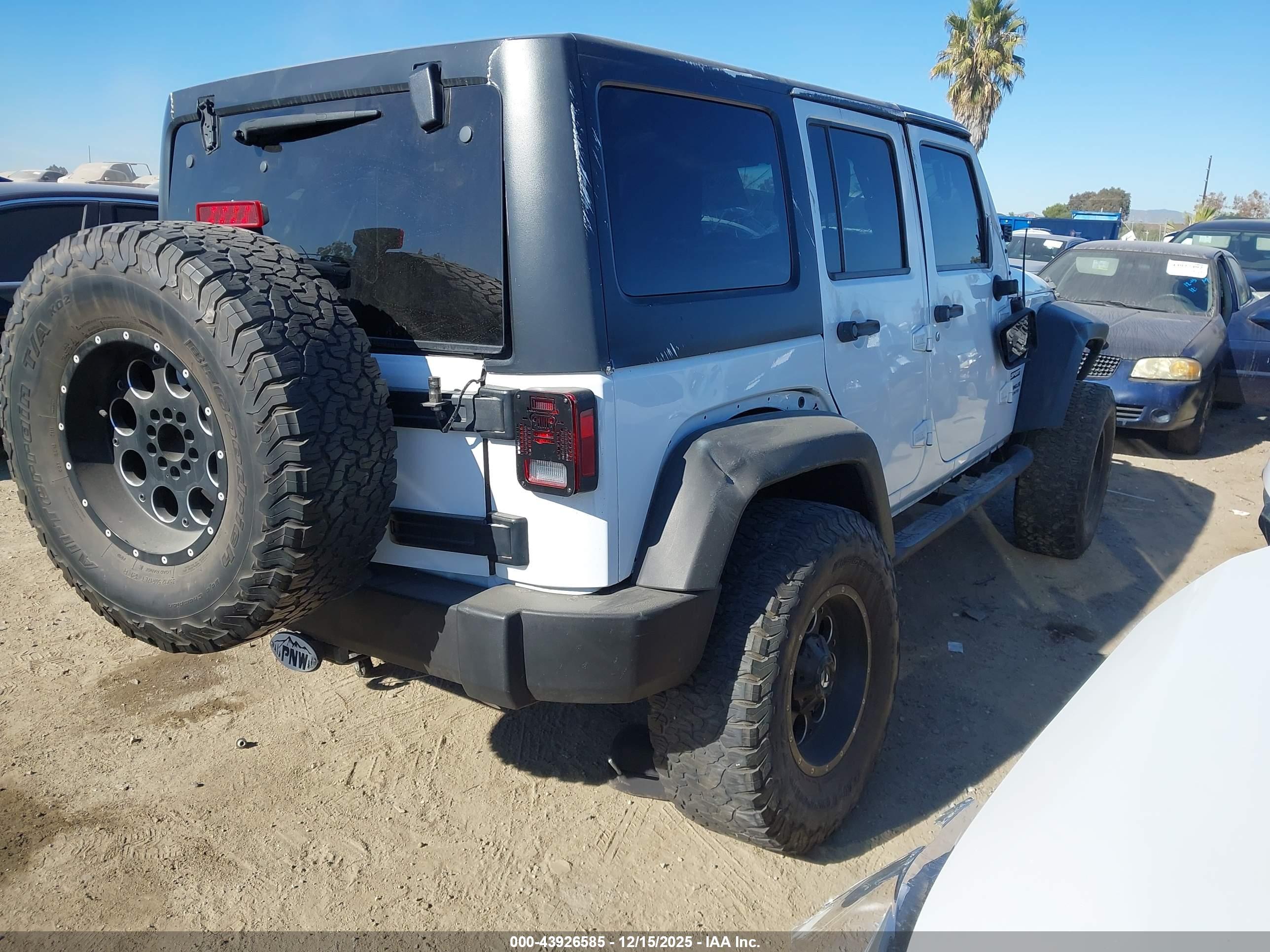JEEP WRANGLER image 4