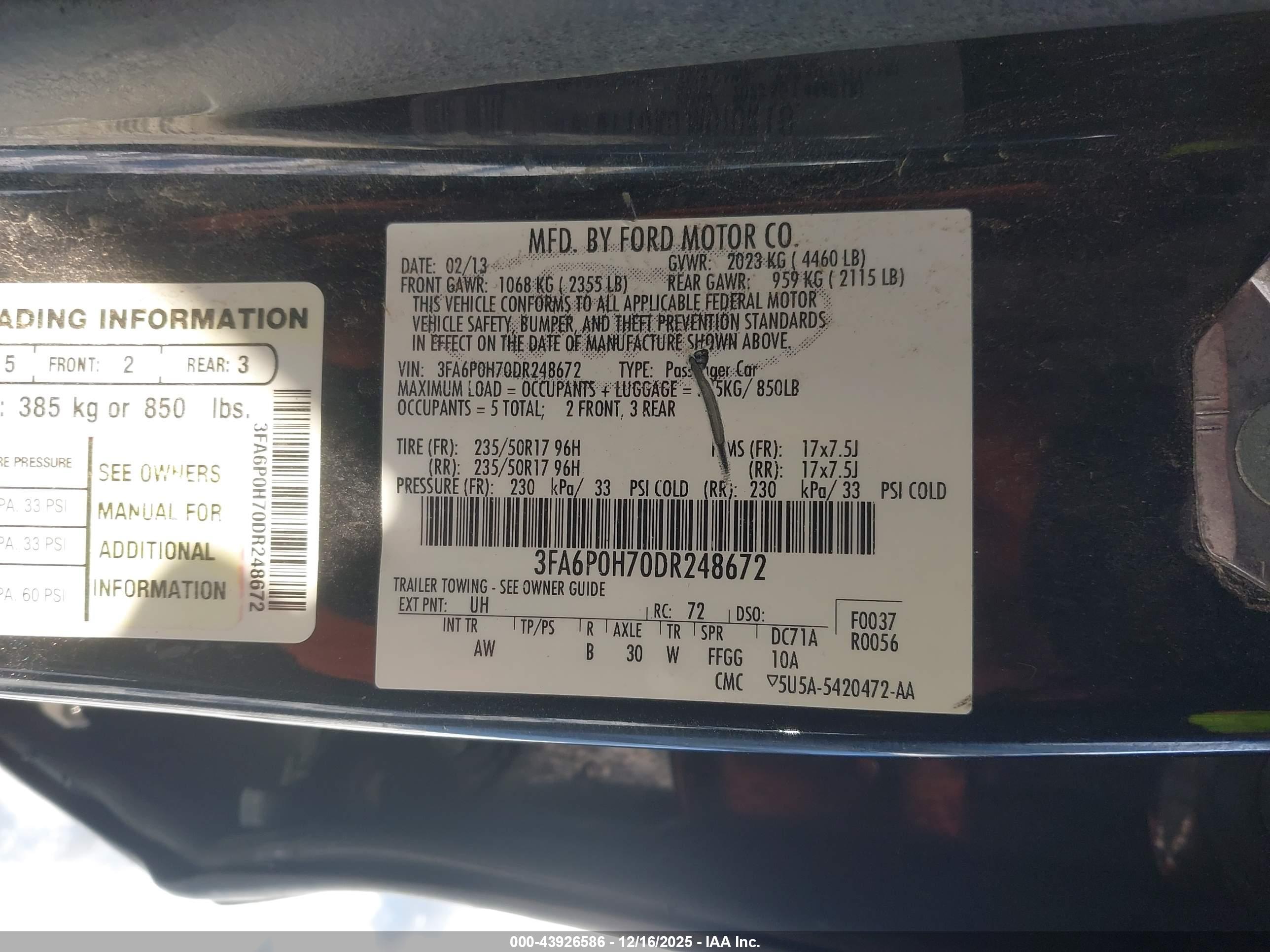 FORD FUSION image 9