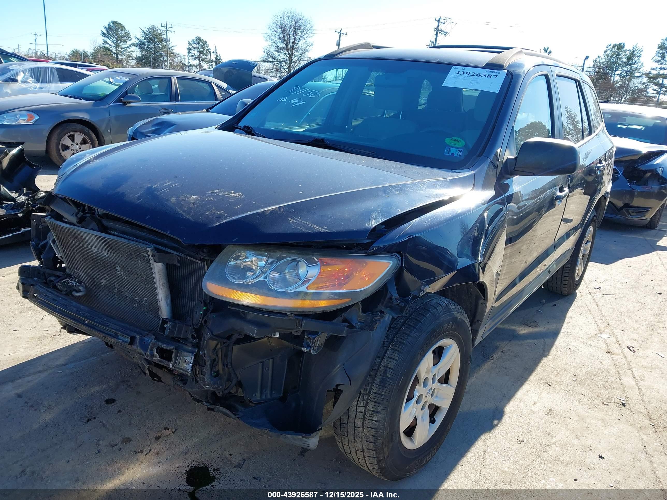 HYUNDAI SANTA image 2
