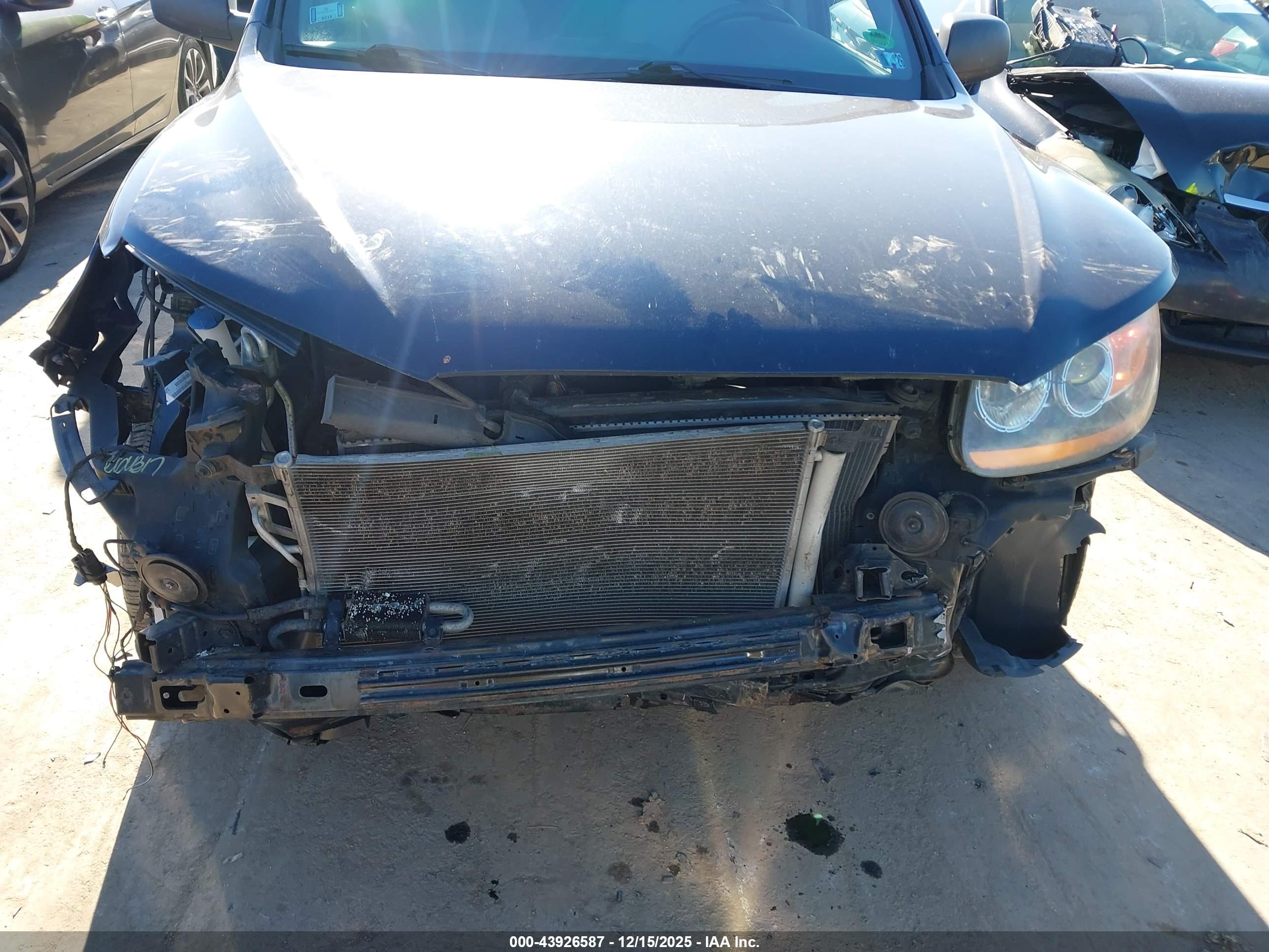 HYUNDAI SANTA image 6