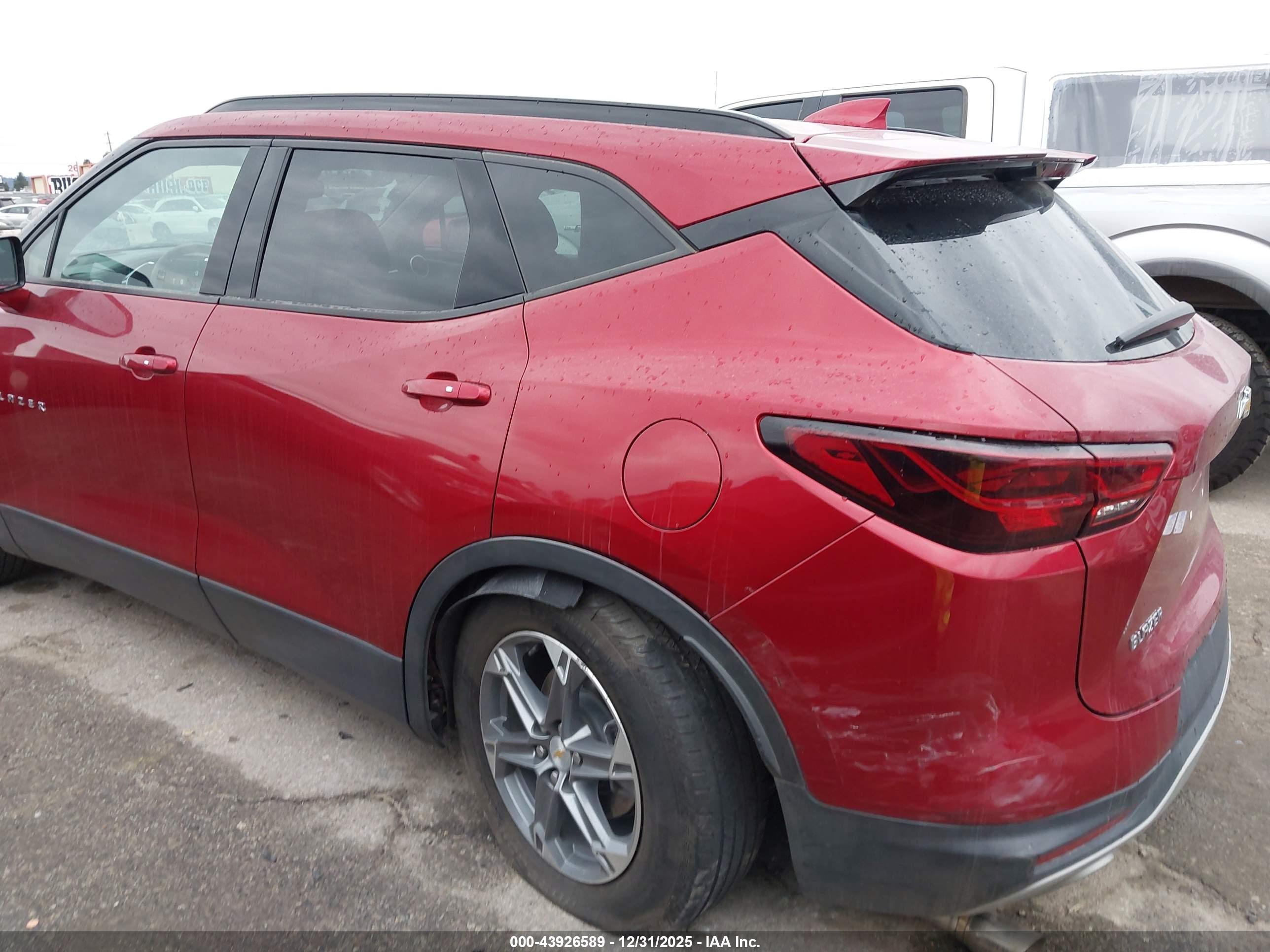 CHEVROLET BLAZER image 6