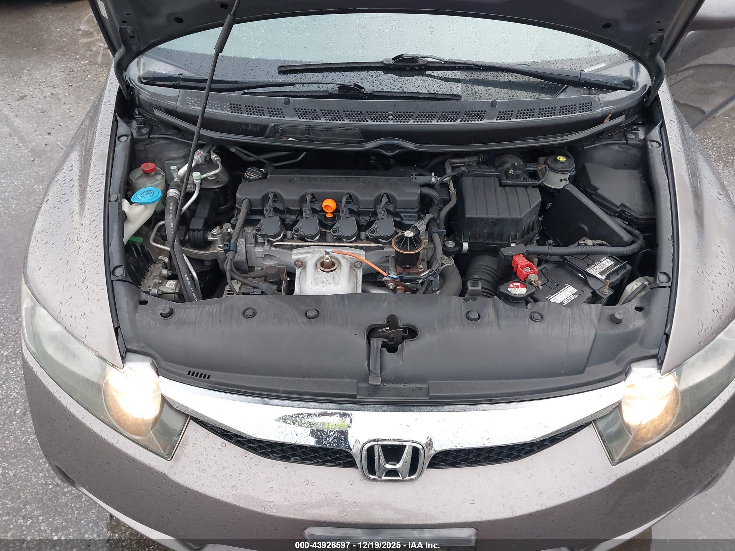 HONDA CIVIC image 10