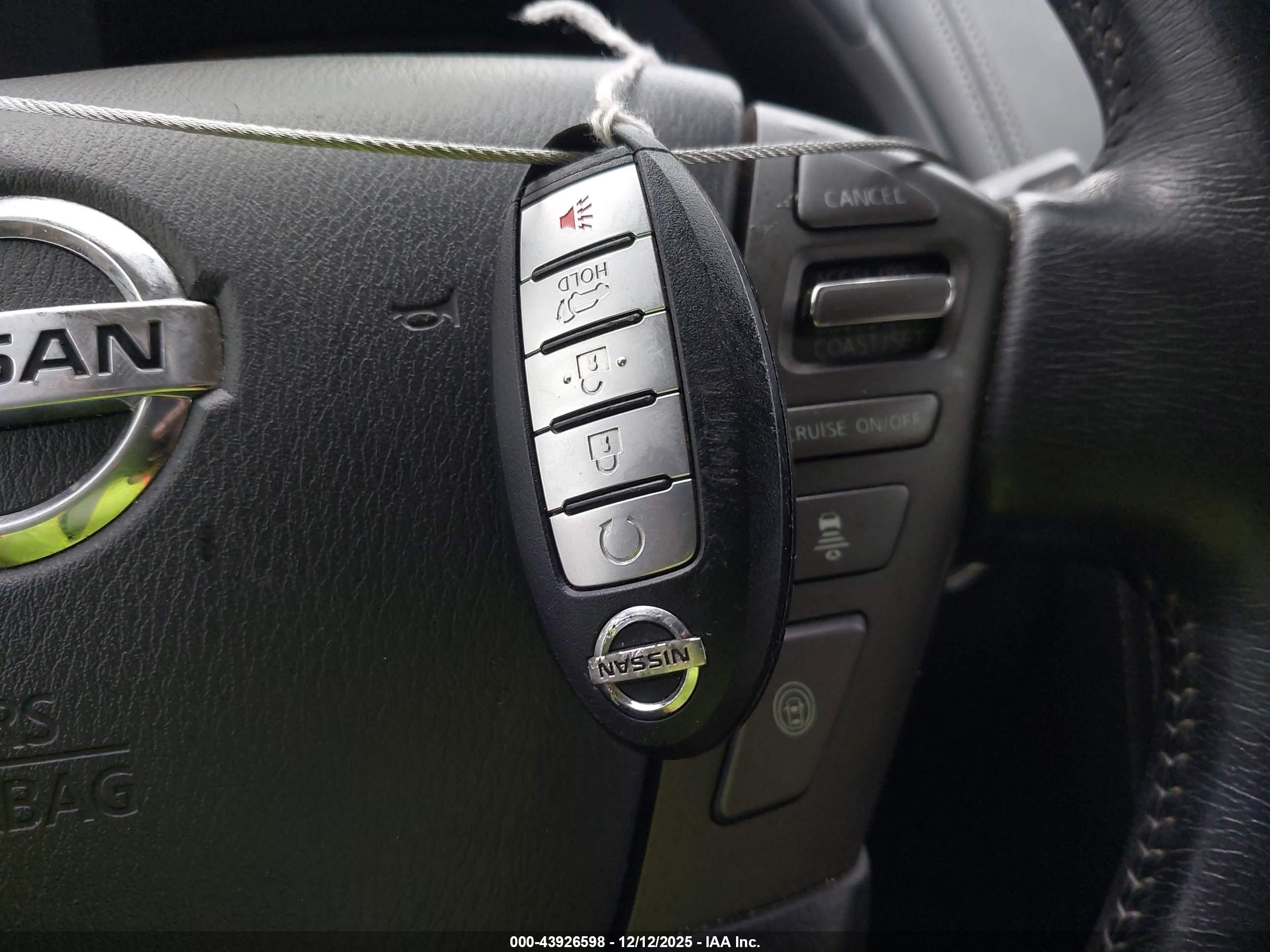 NISSAN ARMADA image 11