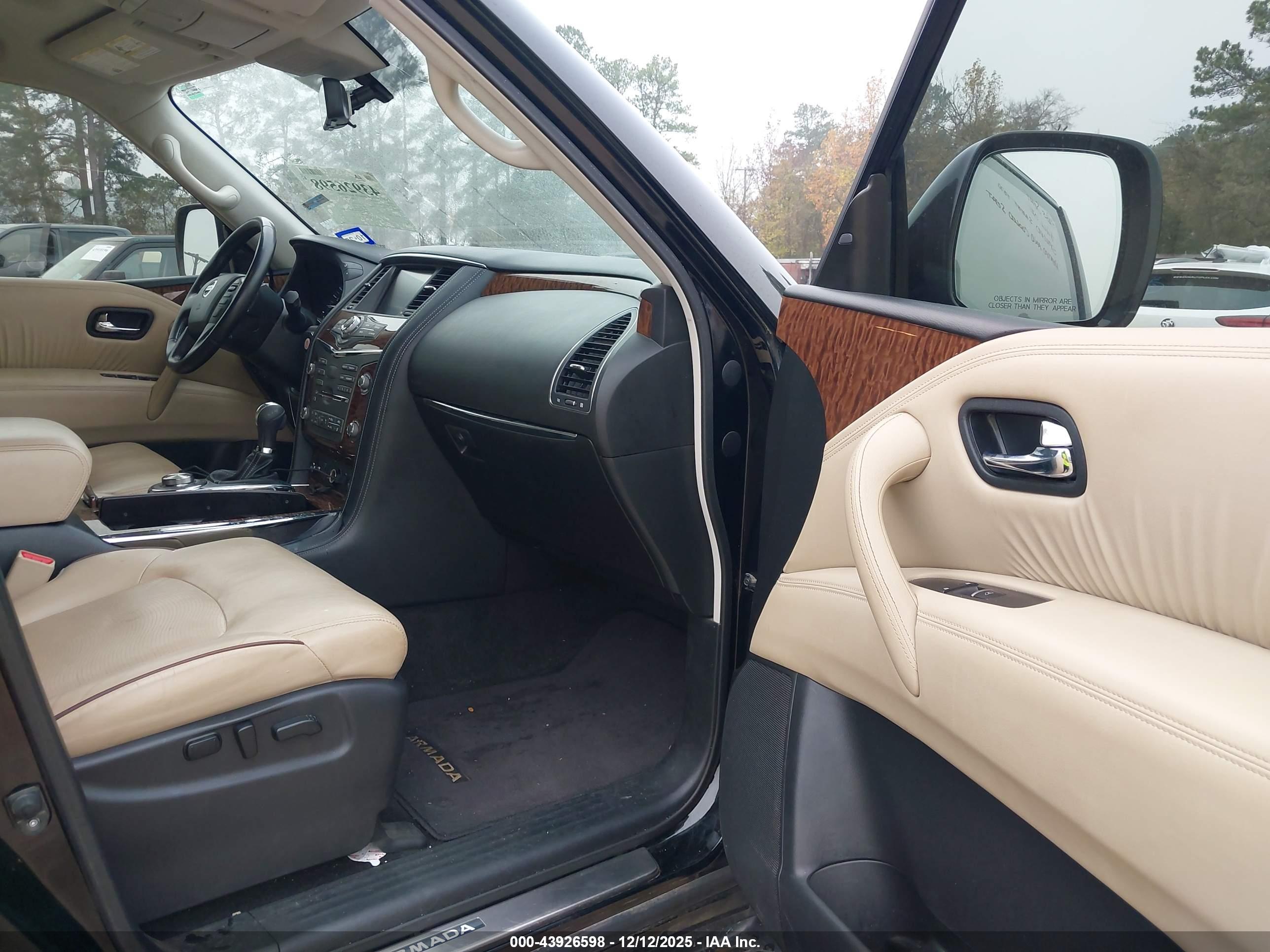 NISSAN ARMADA image 5
