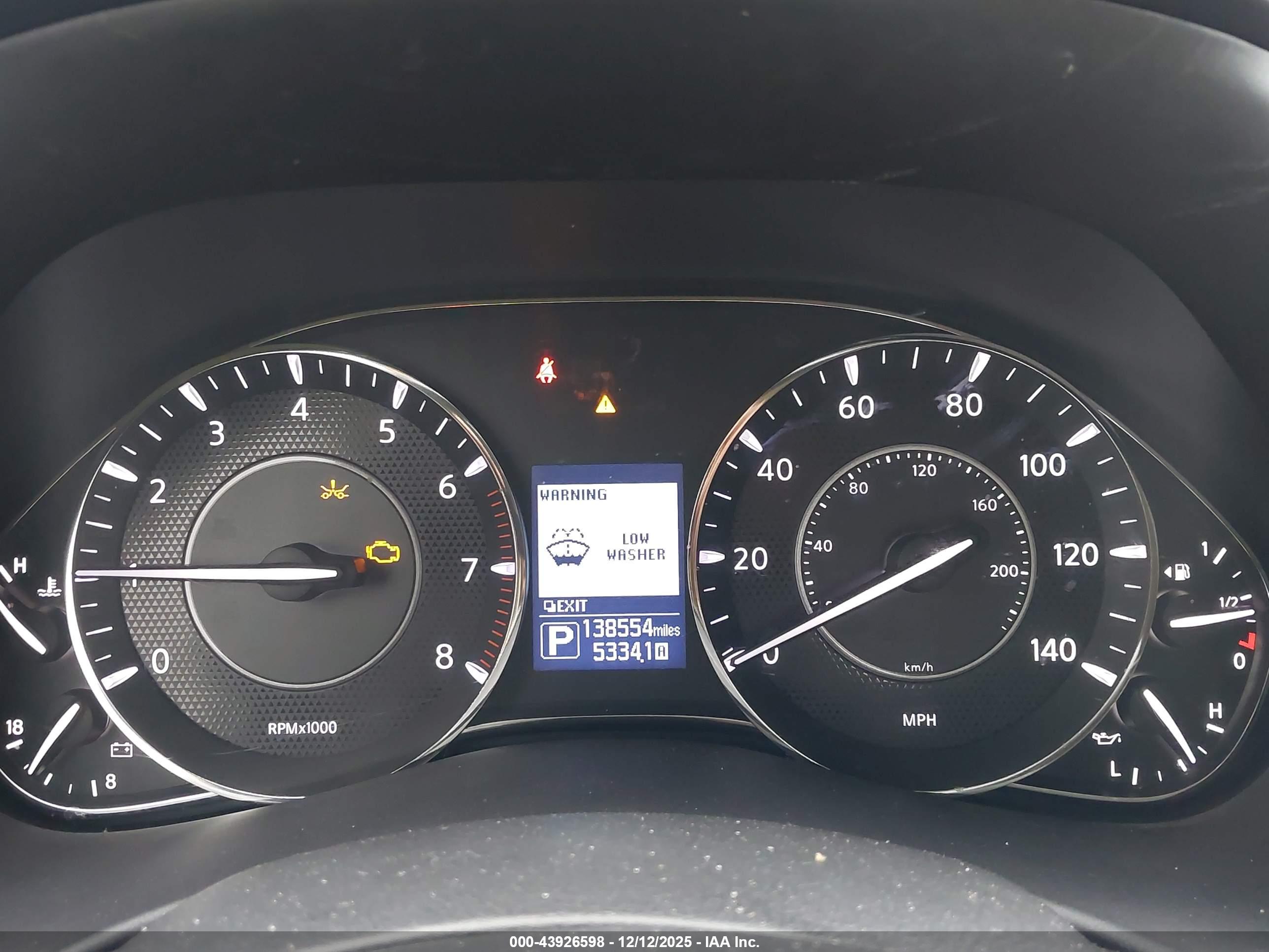 NISSAN ARMADA image 7
