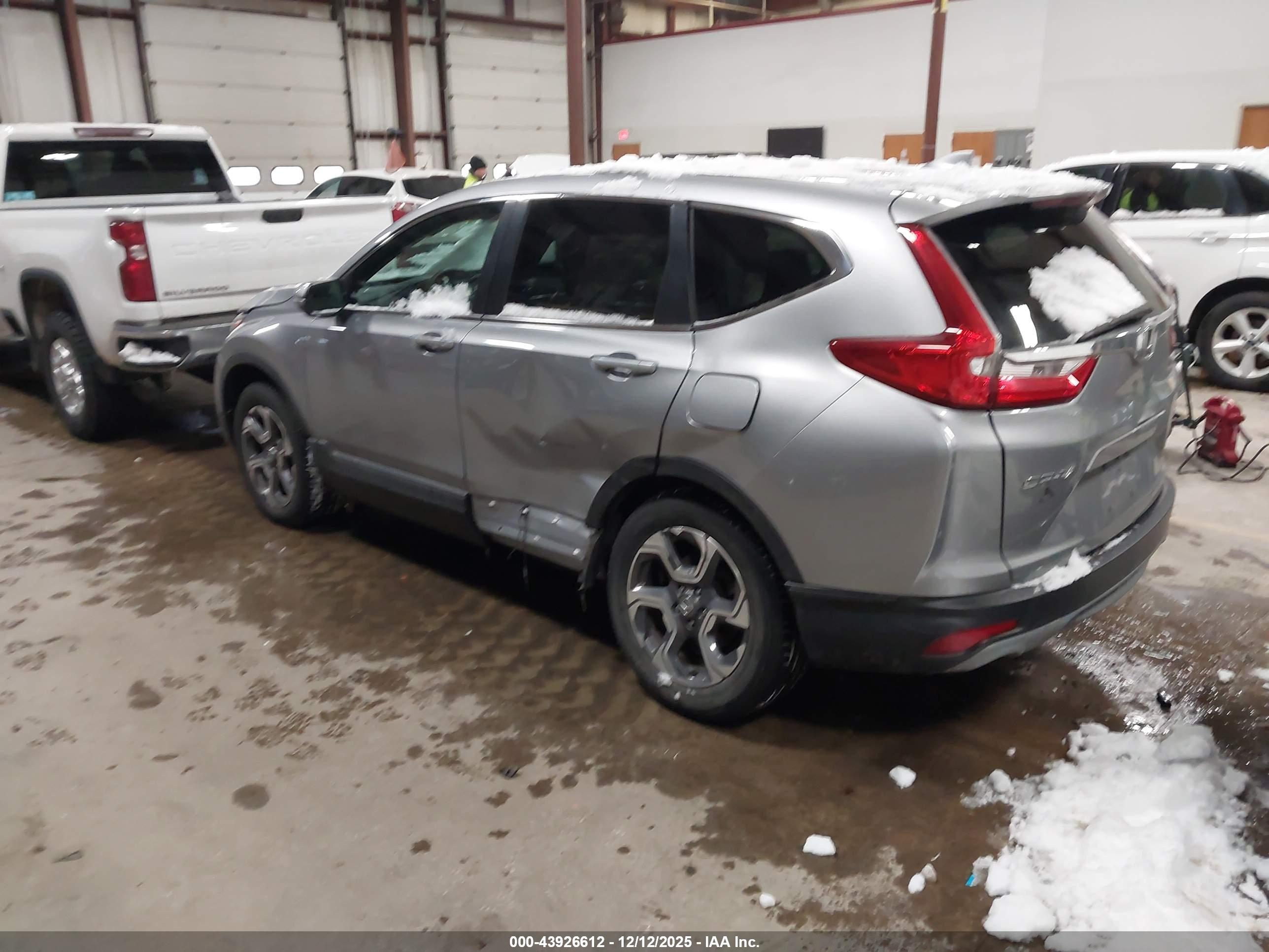 HONDA CR-V image 3