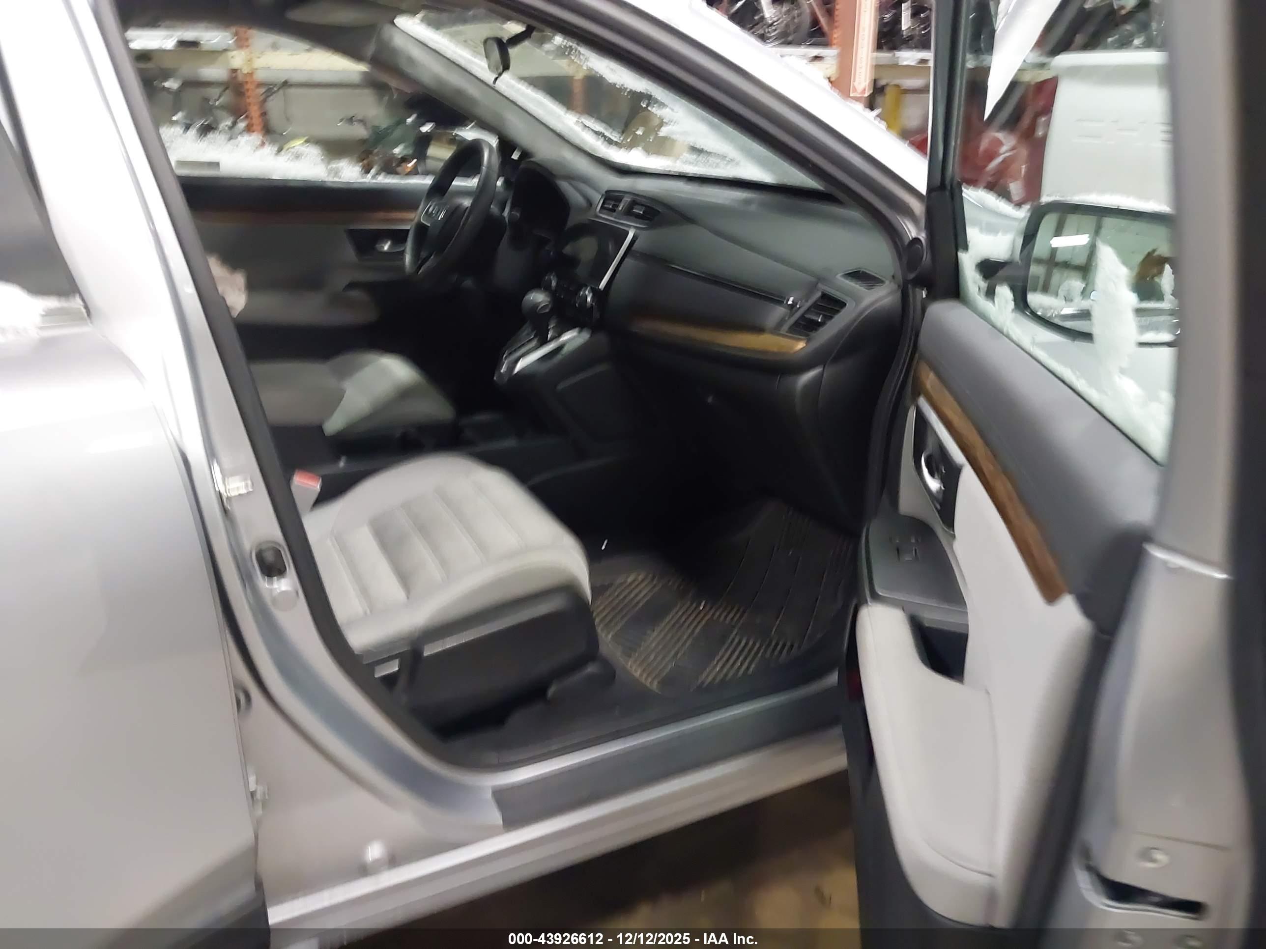HONDA CR-V image 5
