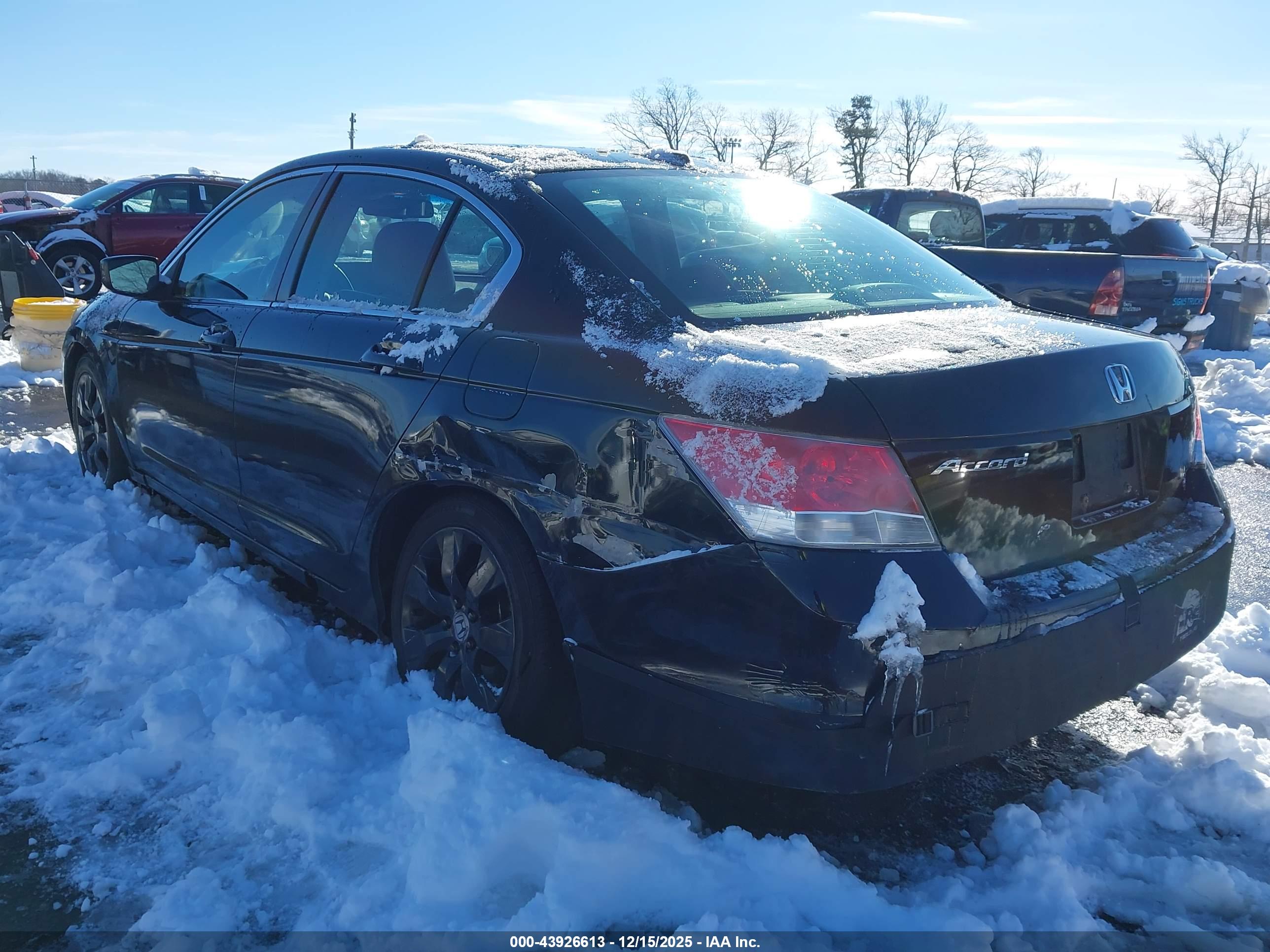 HONDA ACCORD image 3