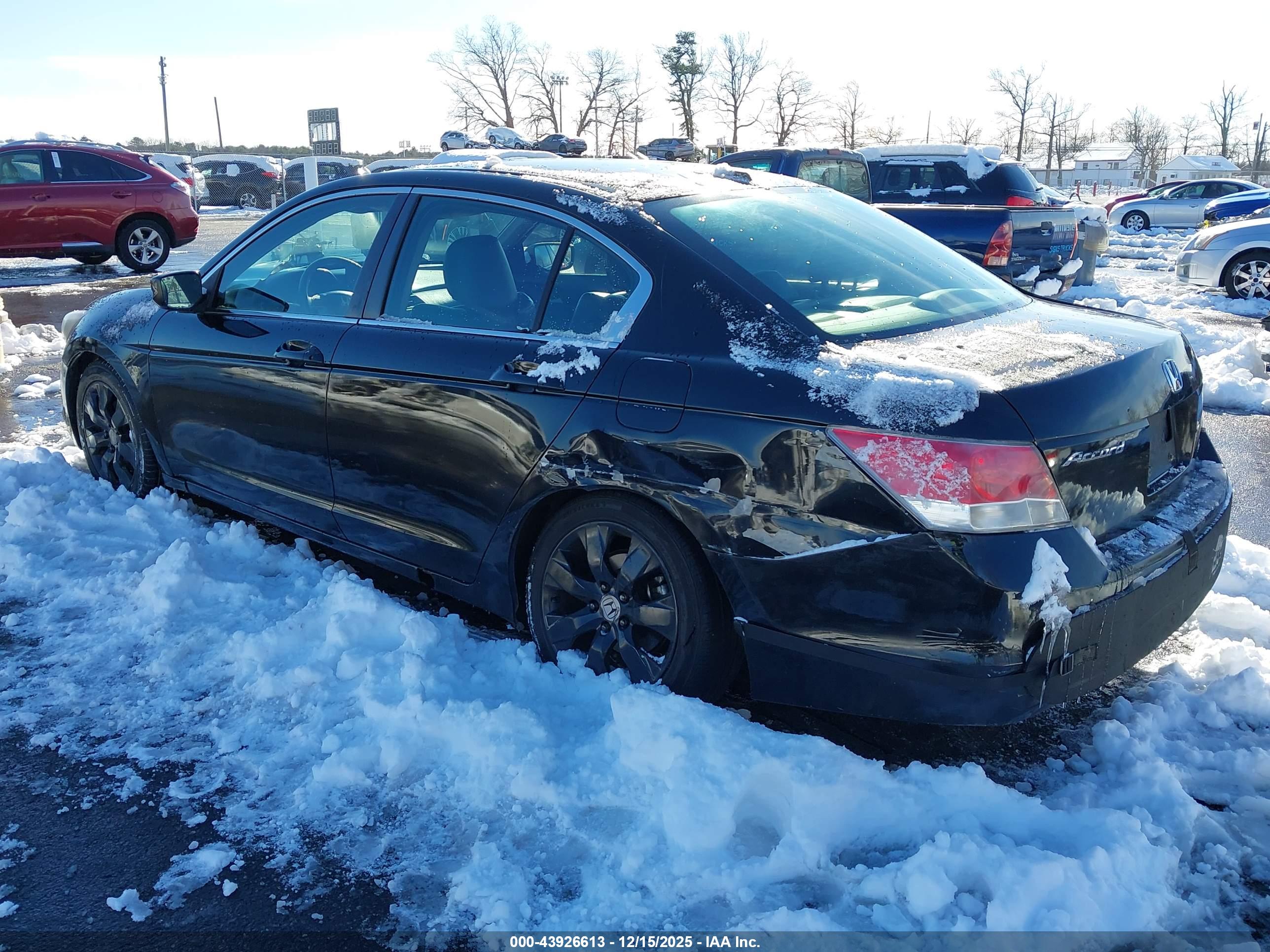 HONDA ACCORD image 6