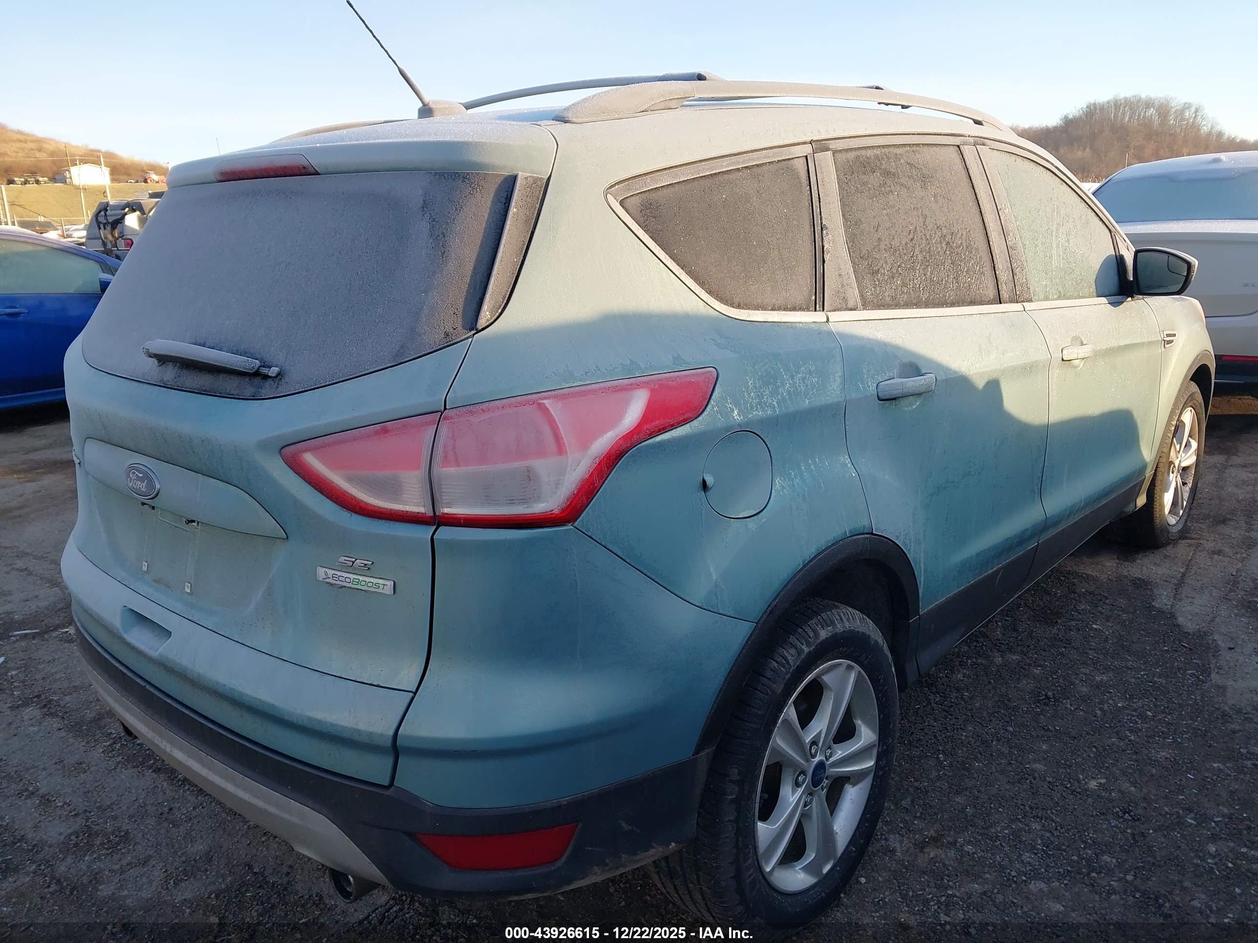 FORD ESCAPE image 4