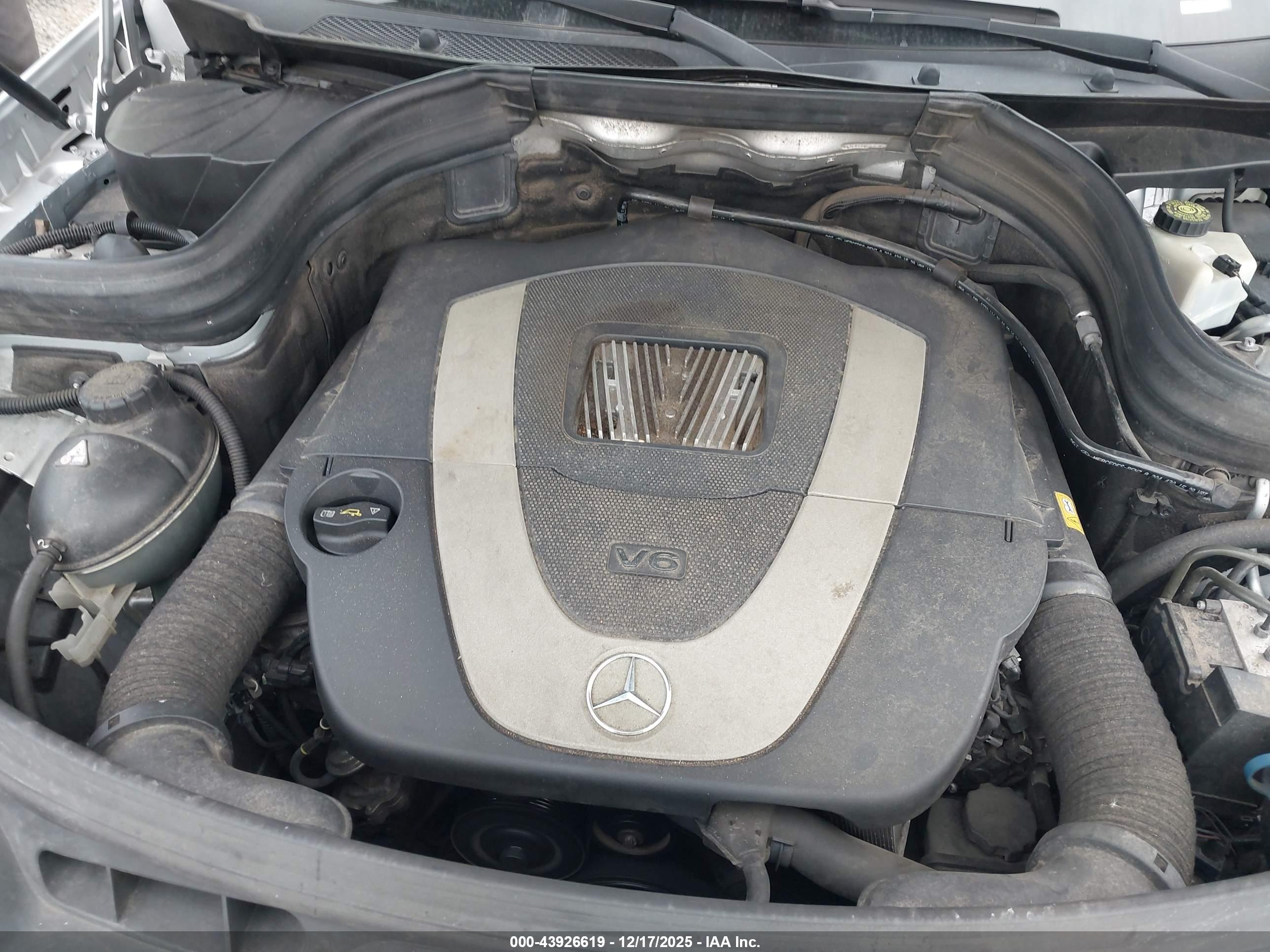 MERCEDES-BENZ GLK image 10