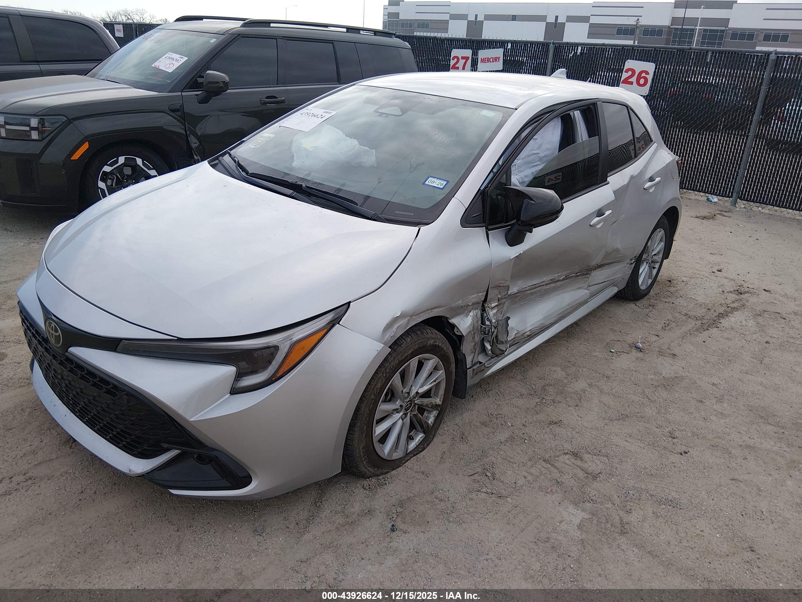 TOYOTA COROLLA image 2