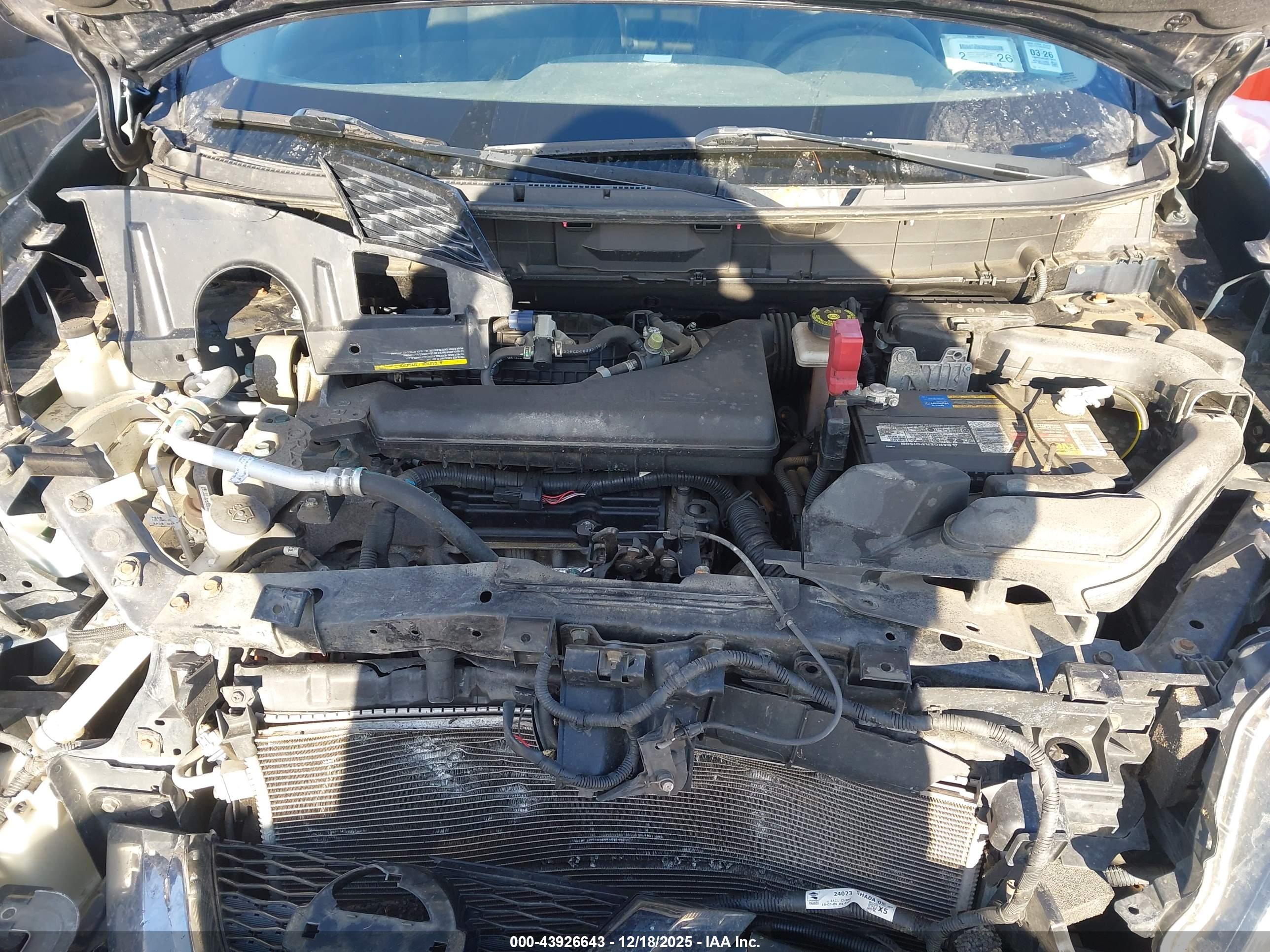 NISSAN ROGUE image 10