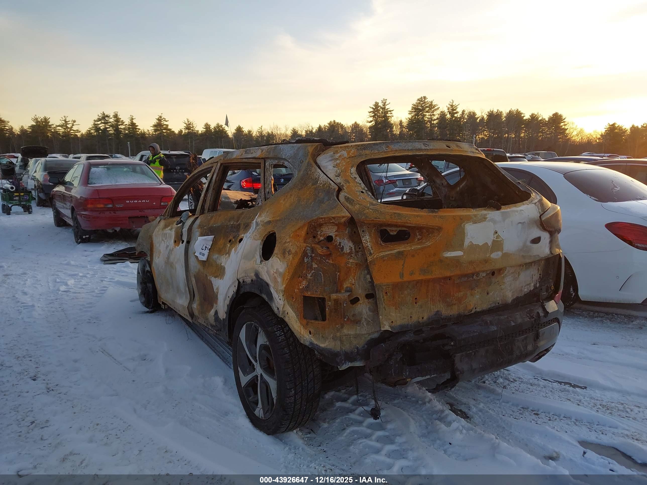 HYUNDAI TUCSON image 3