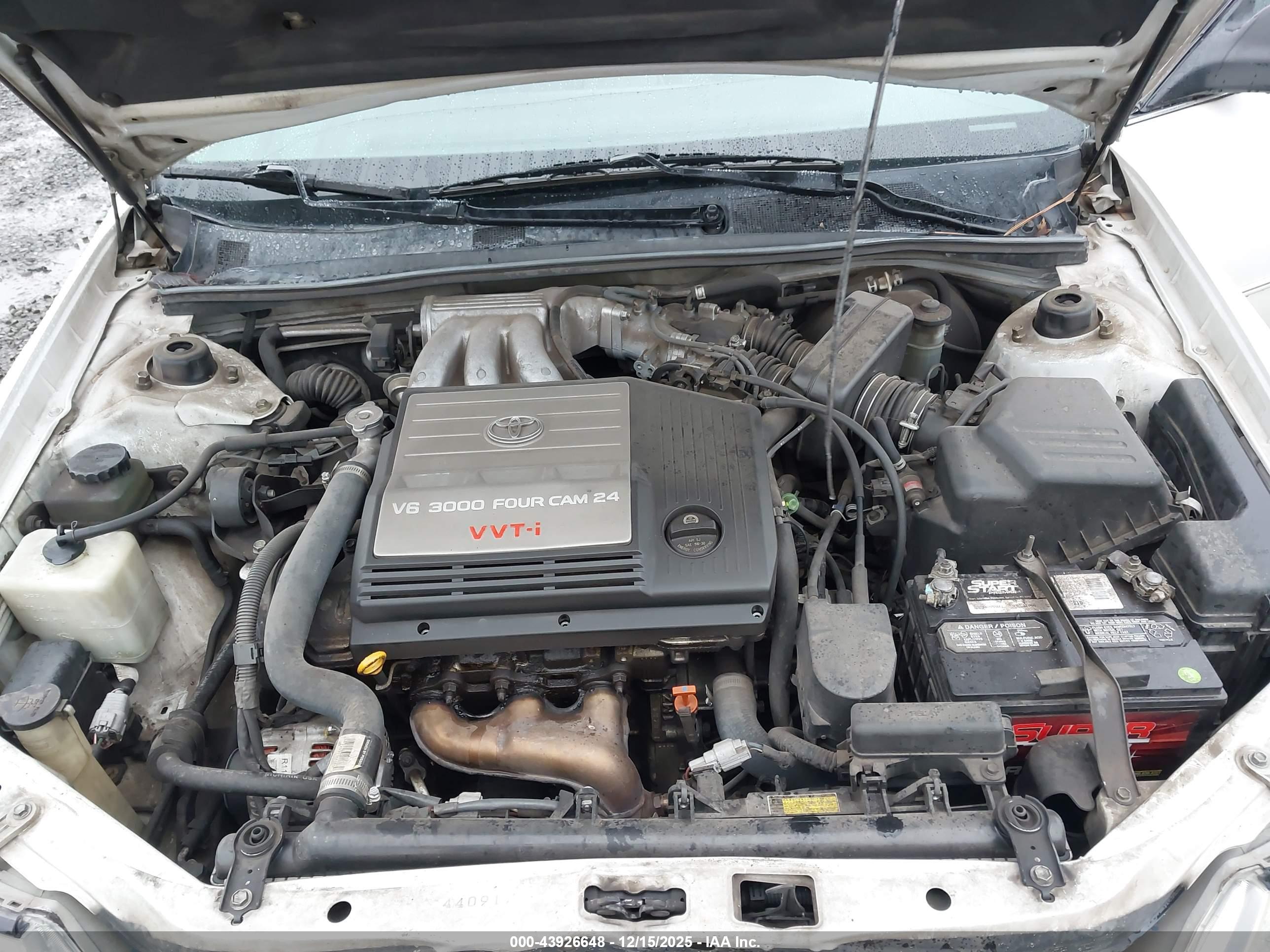 TOYOTA AVALON image 10