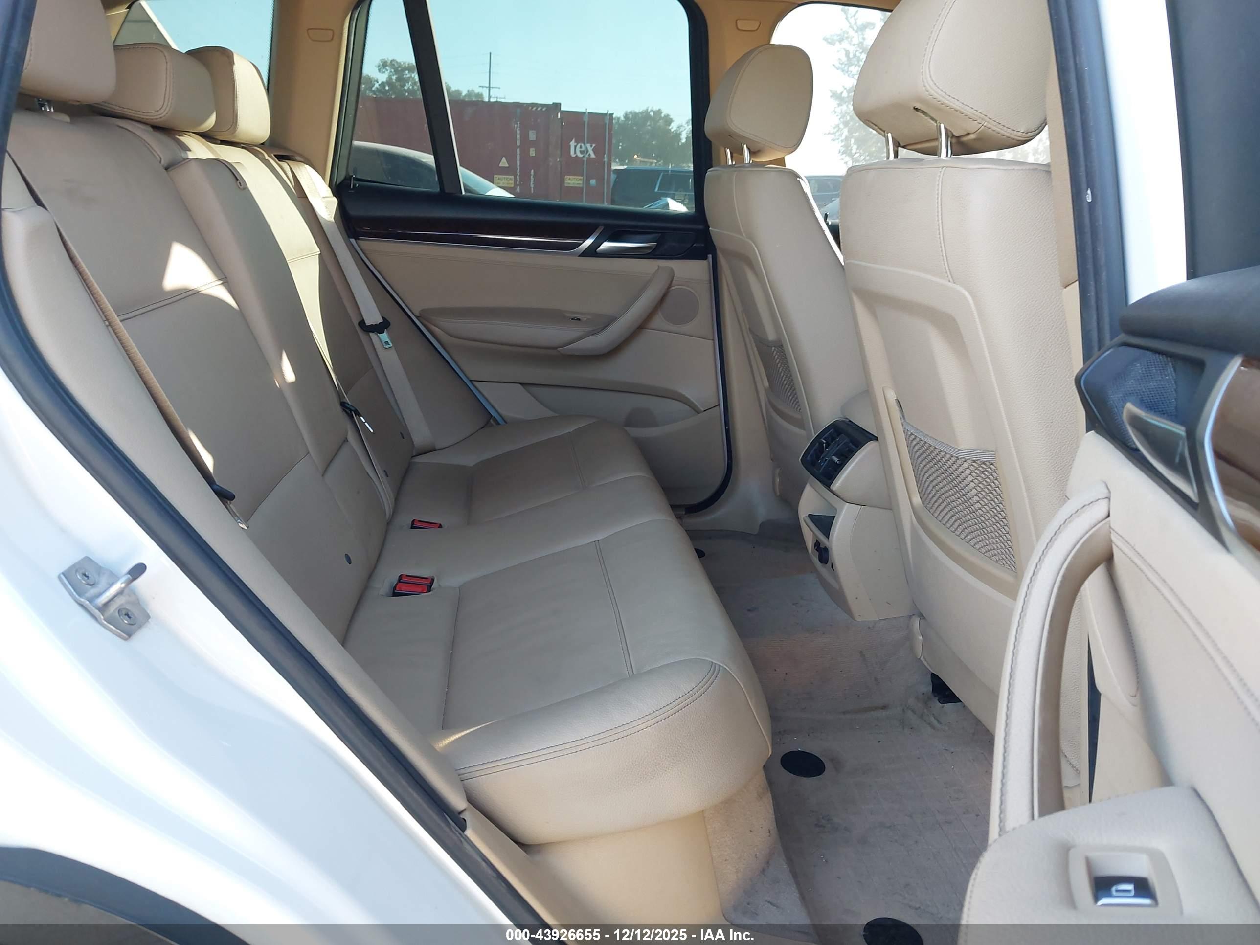 BMW X3 image 8