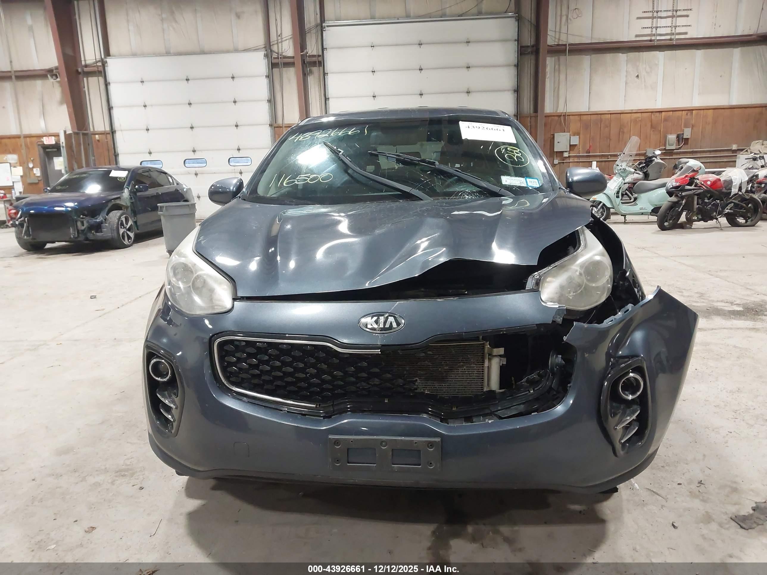 KIA SPORTAGE image 6