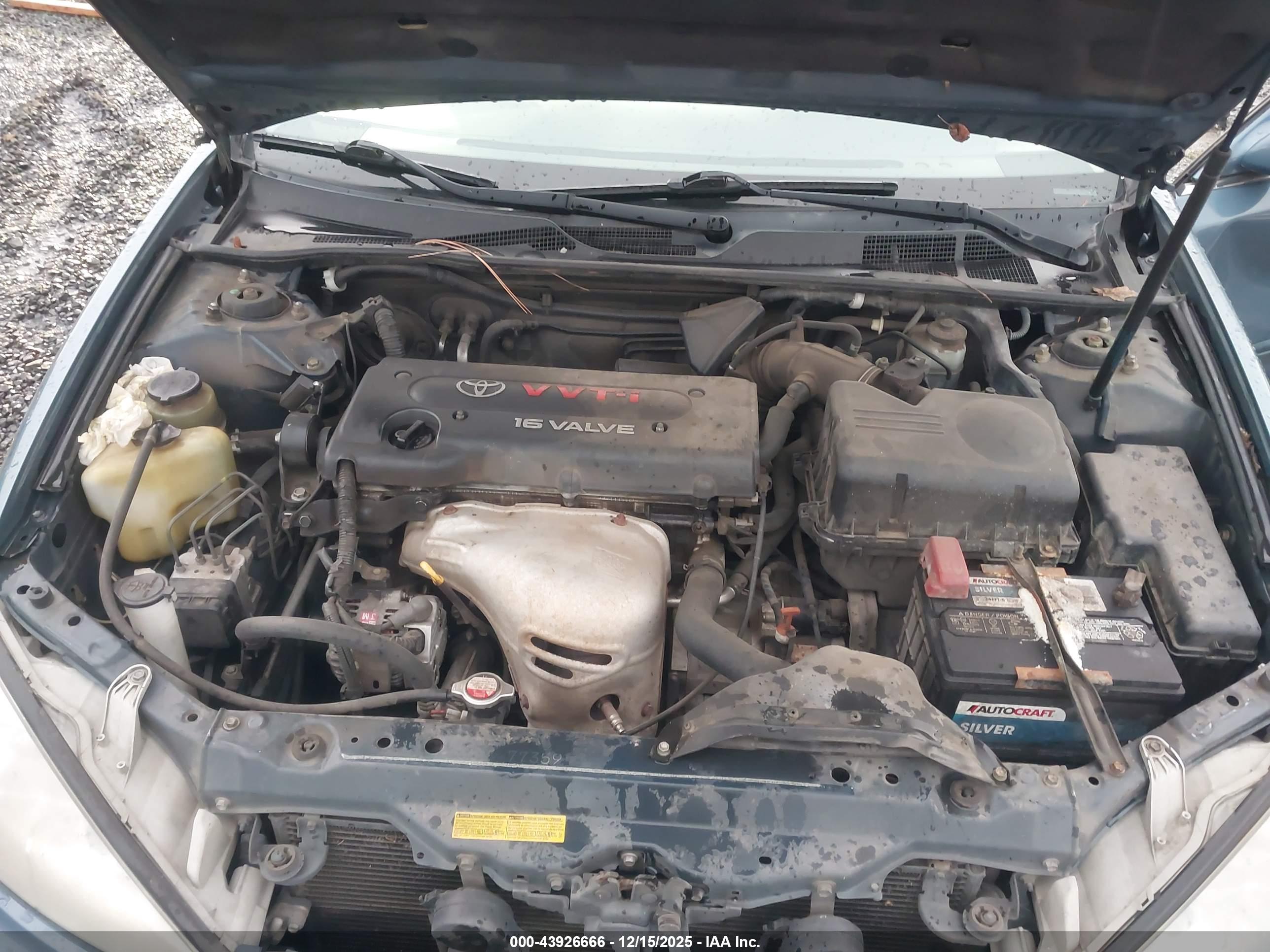TOYOTA CAMRY image 10